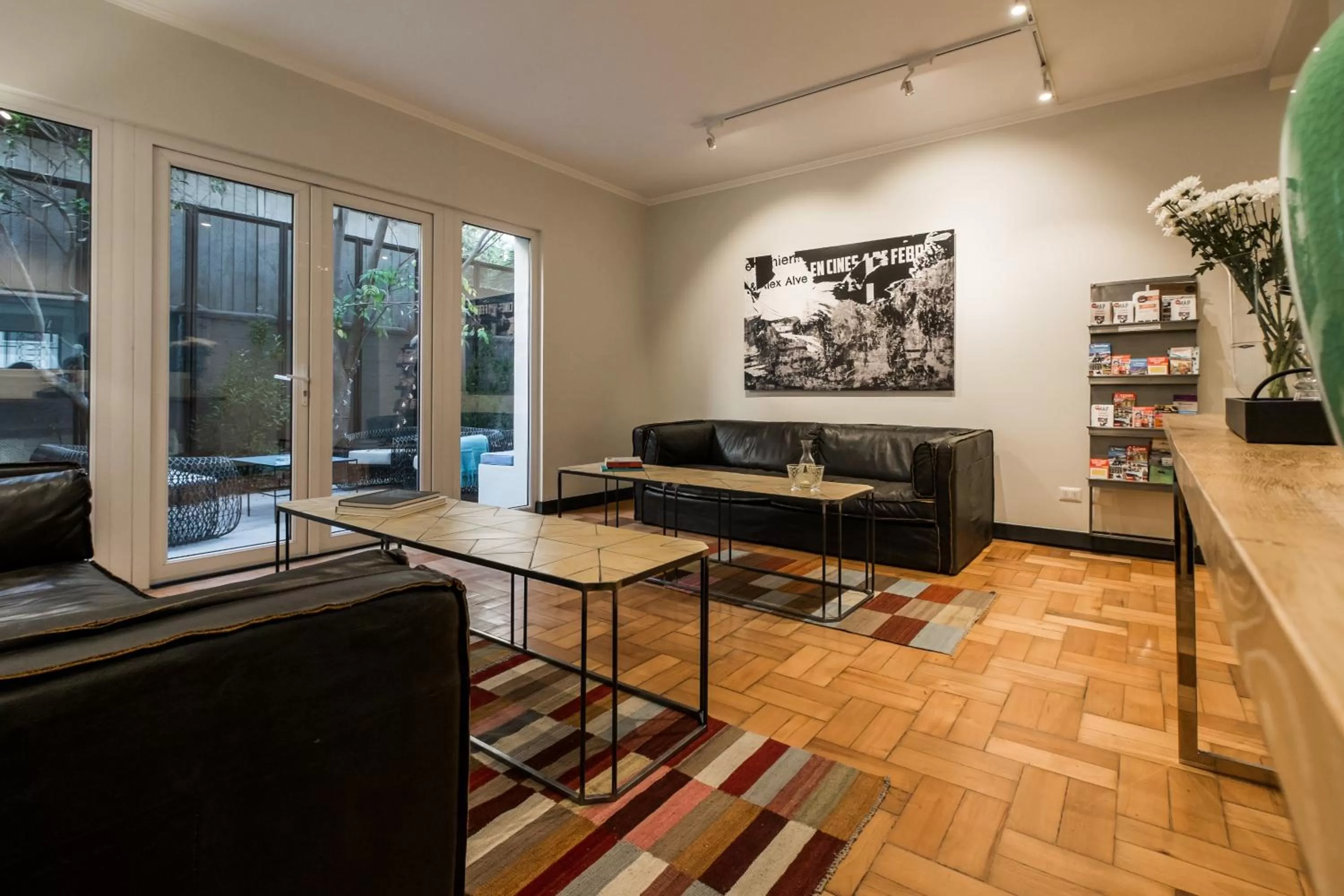 Lobby or reception in Apart Hotel B