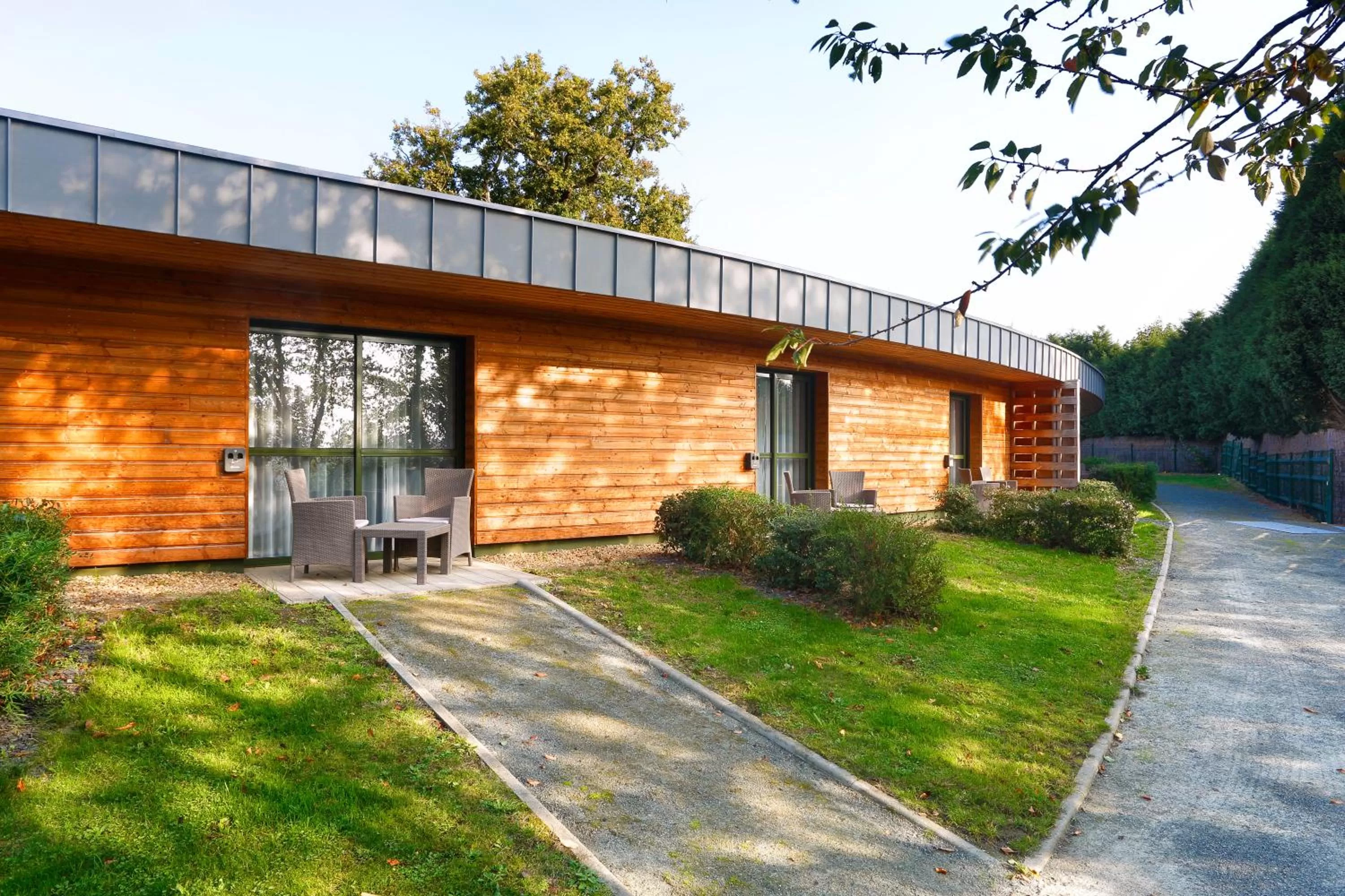 Balcony/Terrace in Logis Hôtel Domaine du Moulin Cavier - Restaurants & Spa