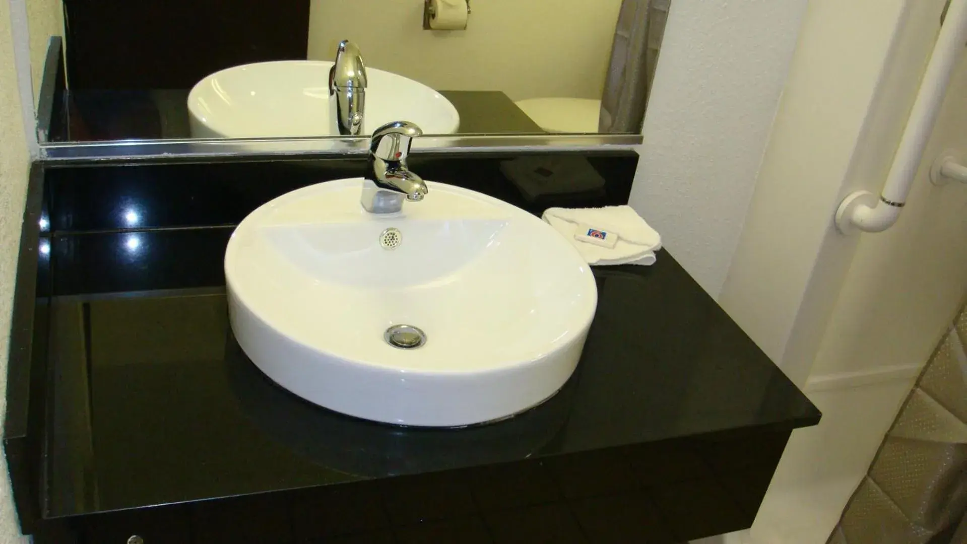 Bathroom in Motel 6-Oroville, CA