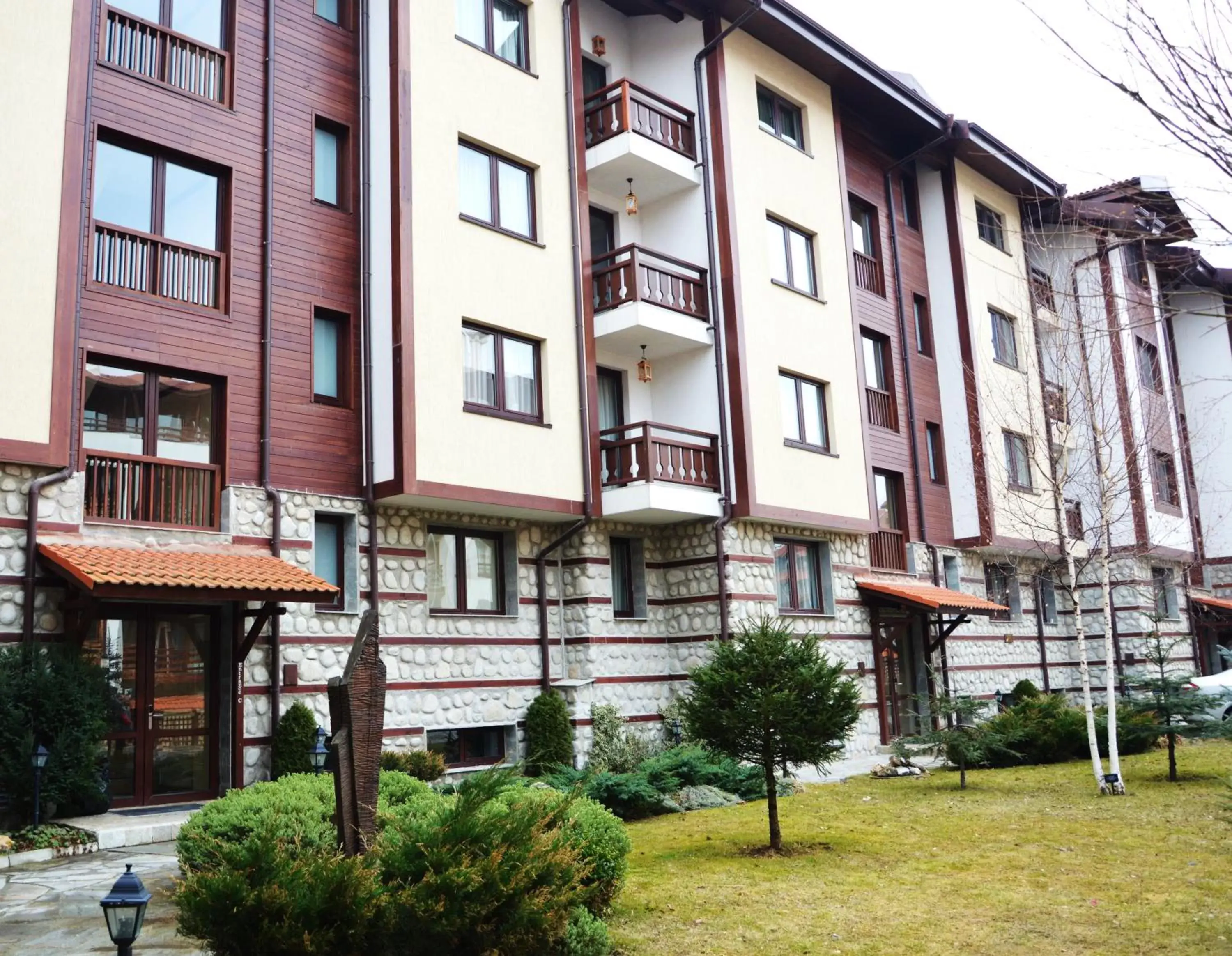 Facade/entrance, Property Building in Aparthotel Winslow Highland