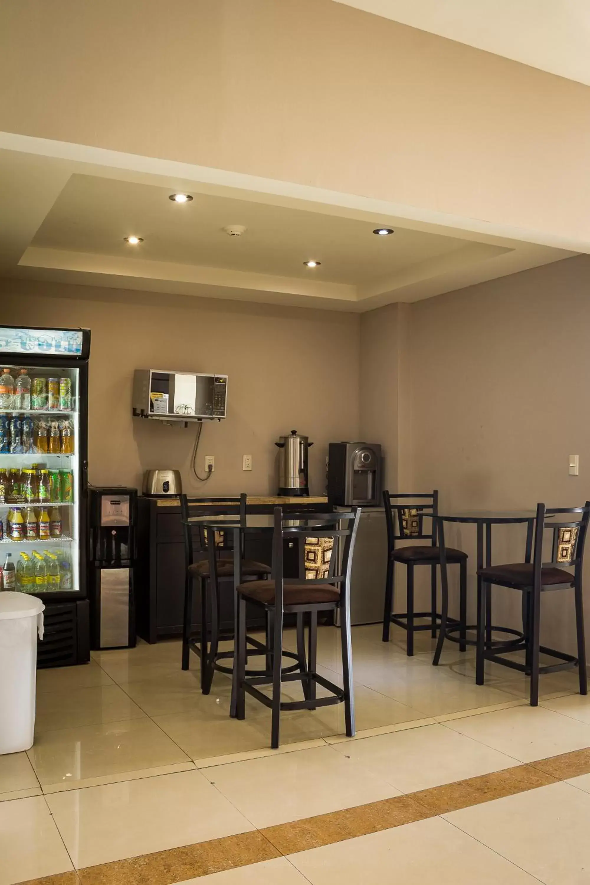 Dining area in BONITTO INN® Tampico Lomas