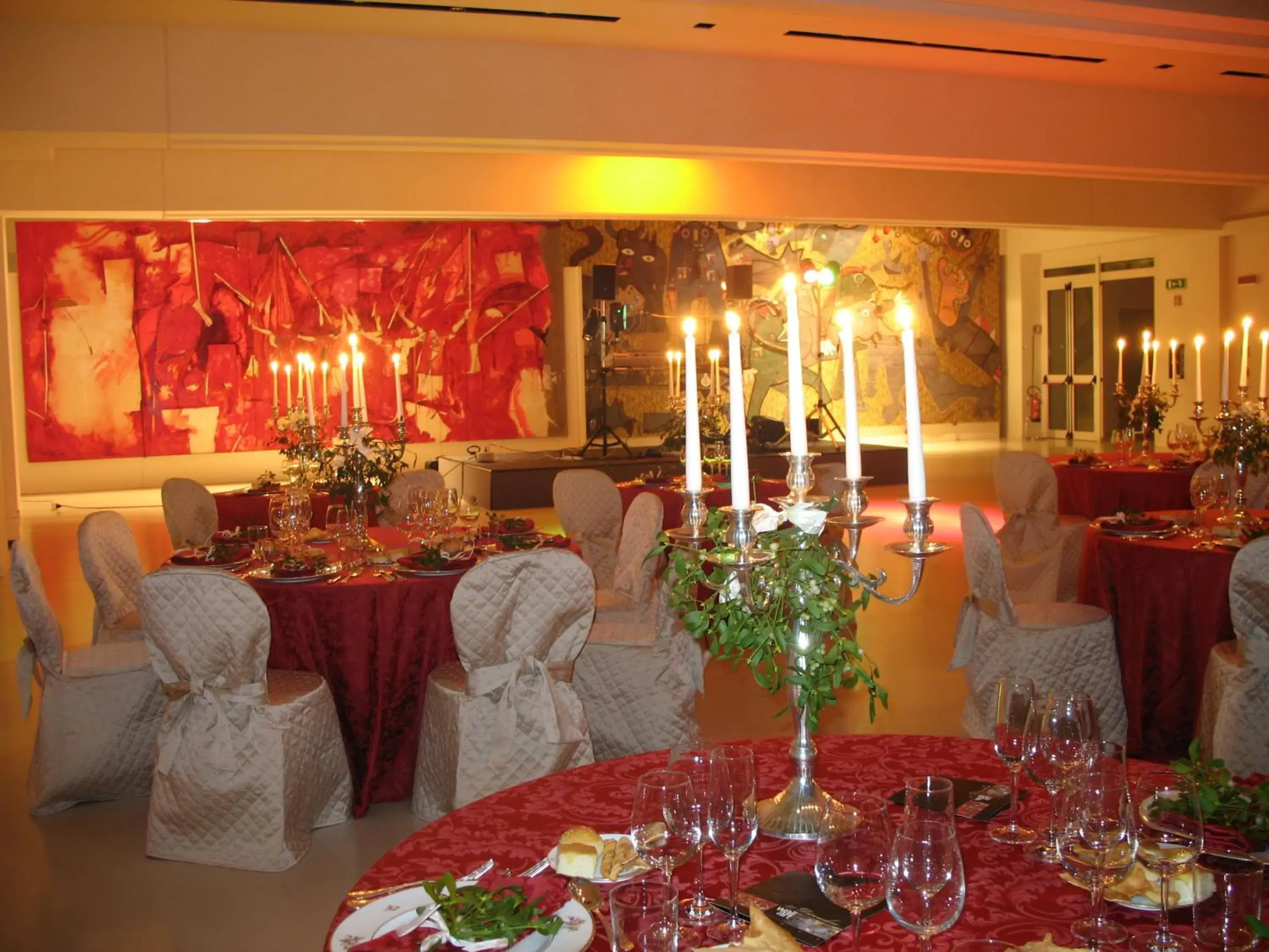 Restaurant/places to eat in Wall Art Hotel & Residence Restaurant/places to eat in Wall Art Hotel & Residence