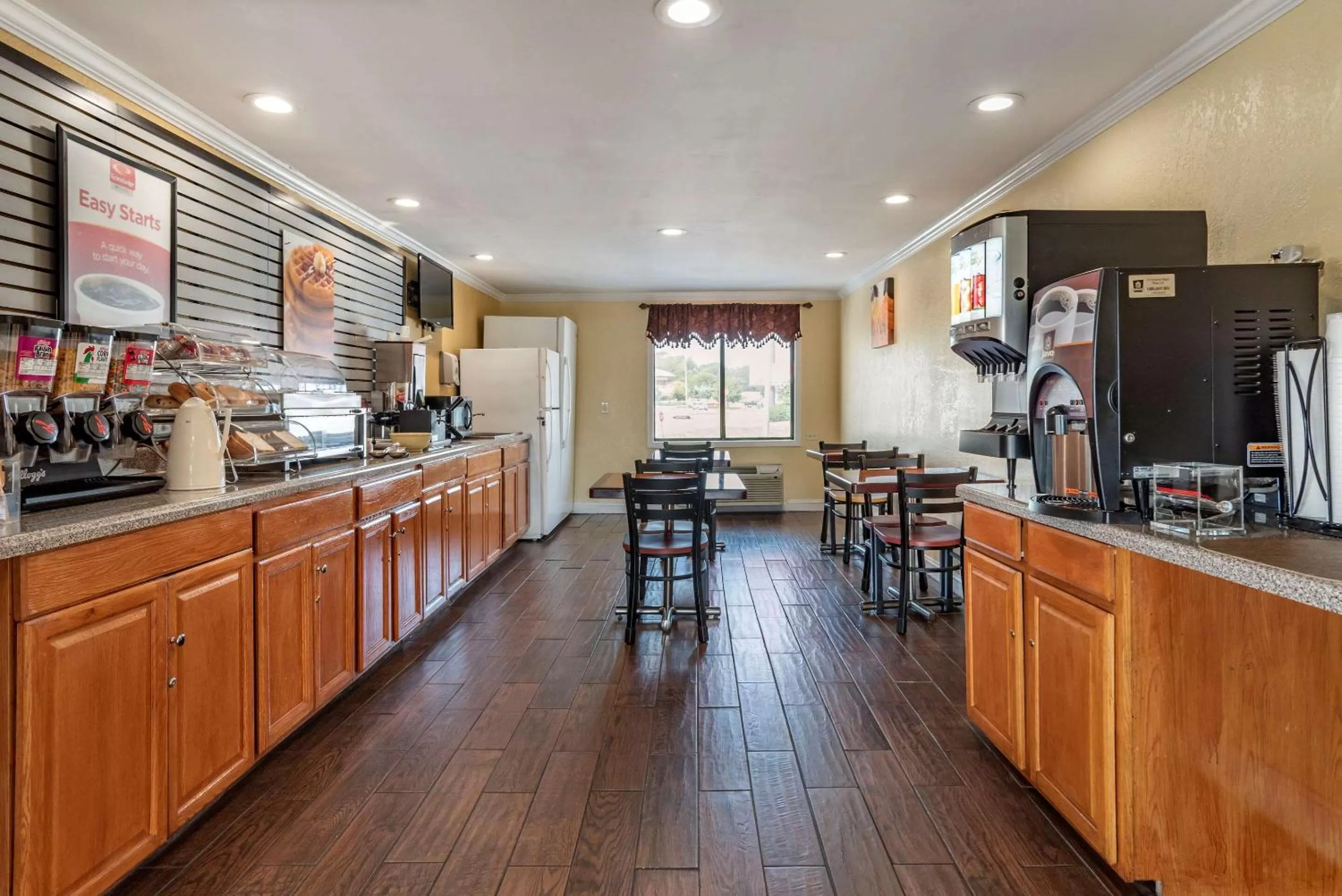 Restaurant/places to eat in Econo Lodge Oxford near Choccolocco Park