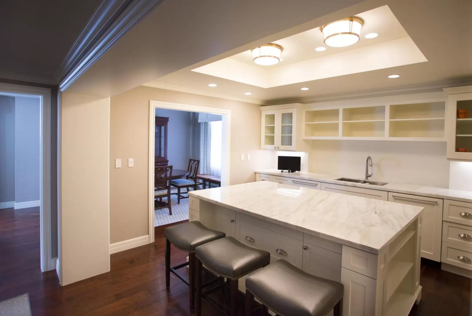 Kitchen or kitchenette in The Atherton Hotel at OSU