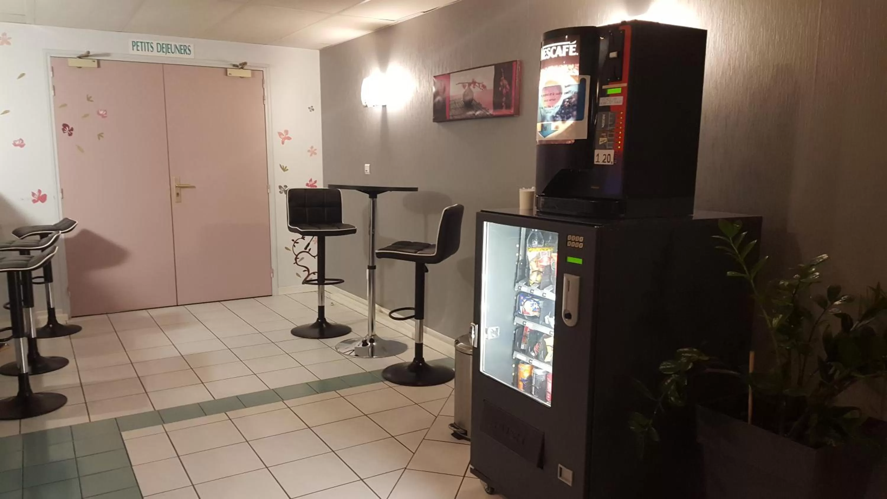 Drinks in Relax Hotel