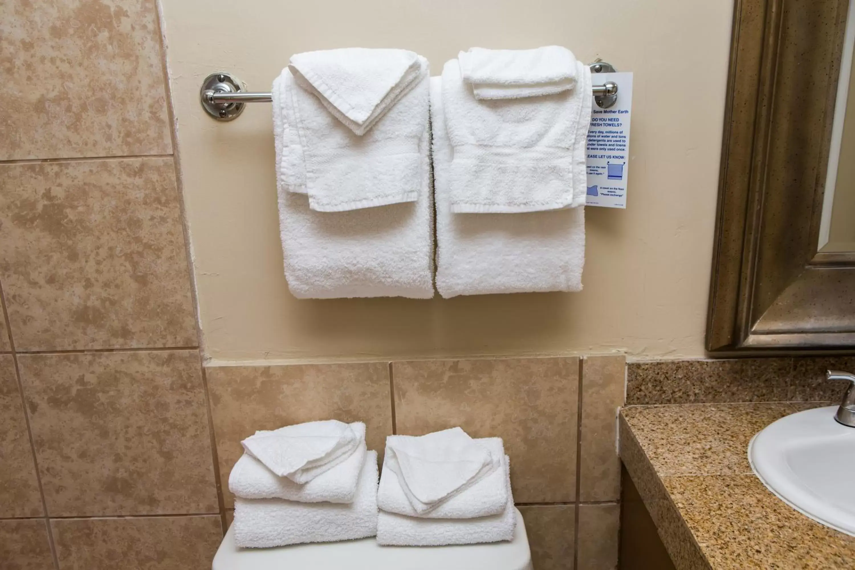 Bathroom in Pelican Inn