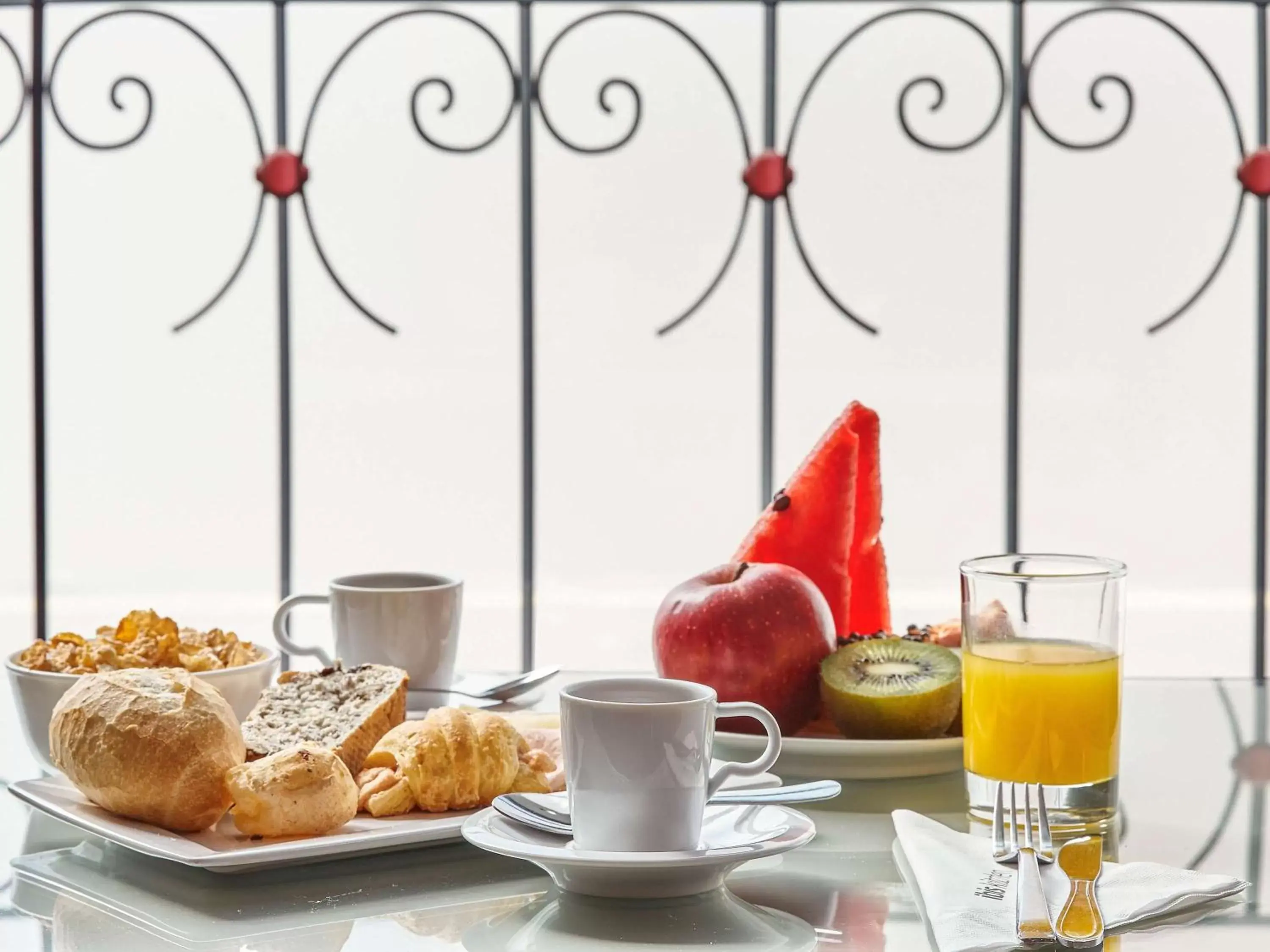 Restaurant/places to eat in ibis Taubate Restaurant/places to eat in ibis Taubate