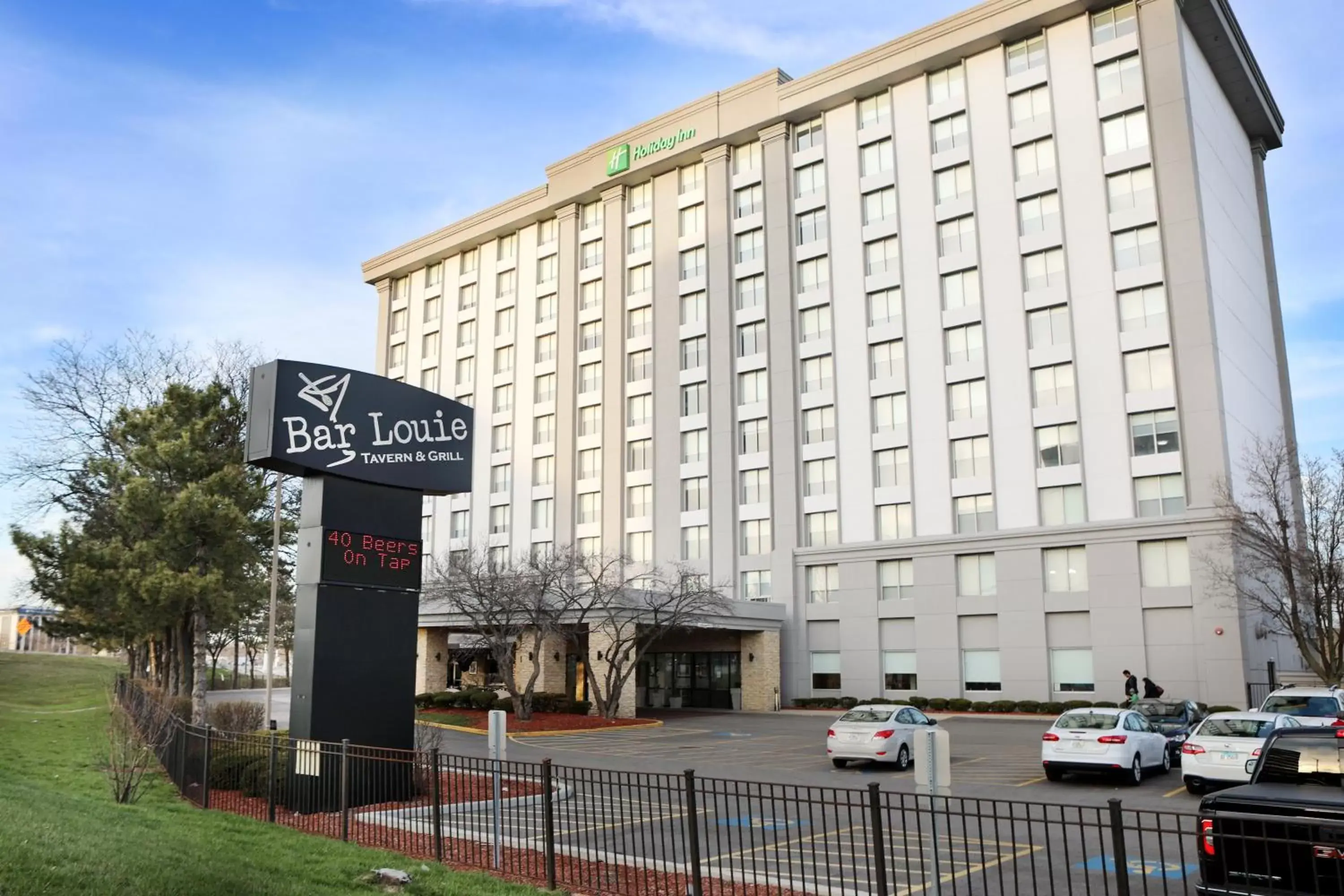 Property building in Holiday Inn O'Hare Area, an IHG Hotel