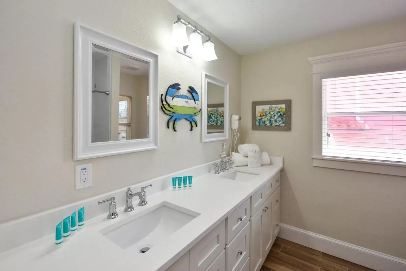 Bathroom in Tropical Breeze Resort