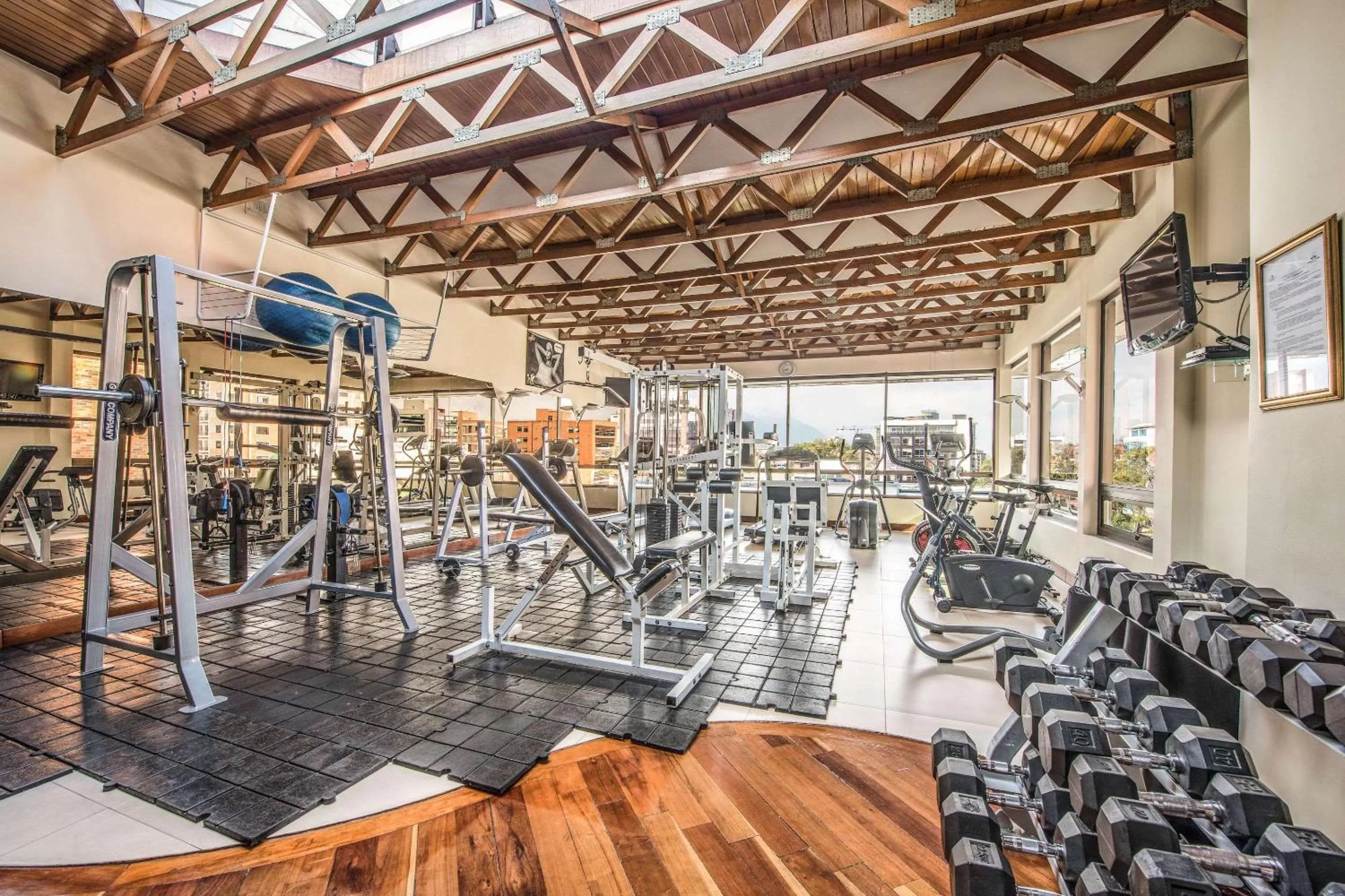 Fitness centre/facilities in Bogota Plaza Hotel
