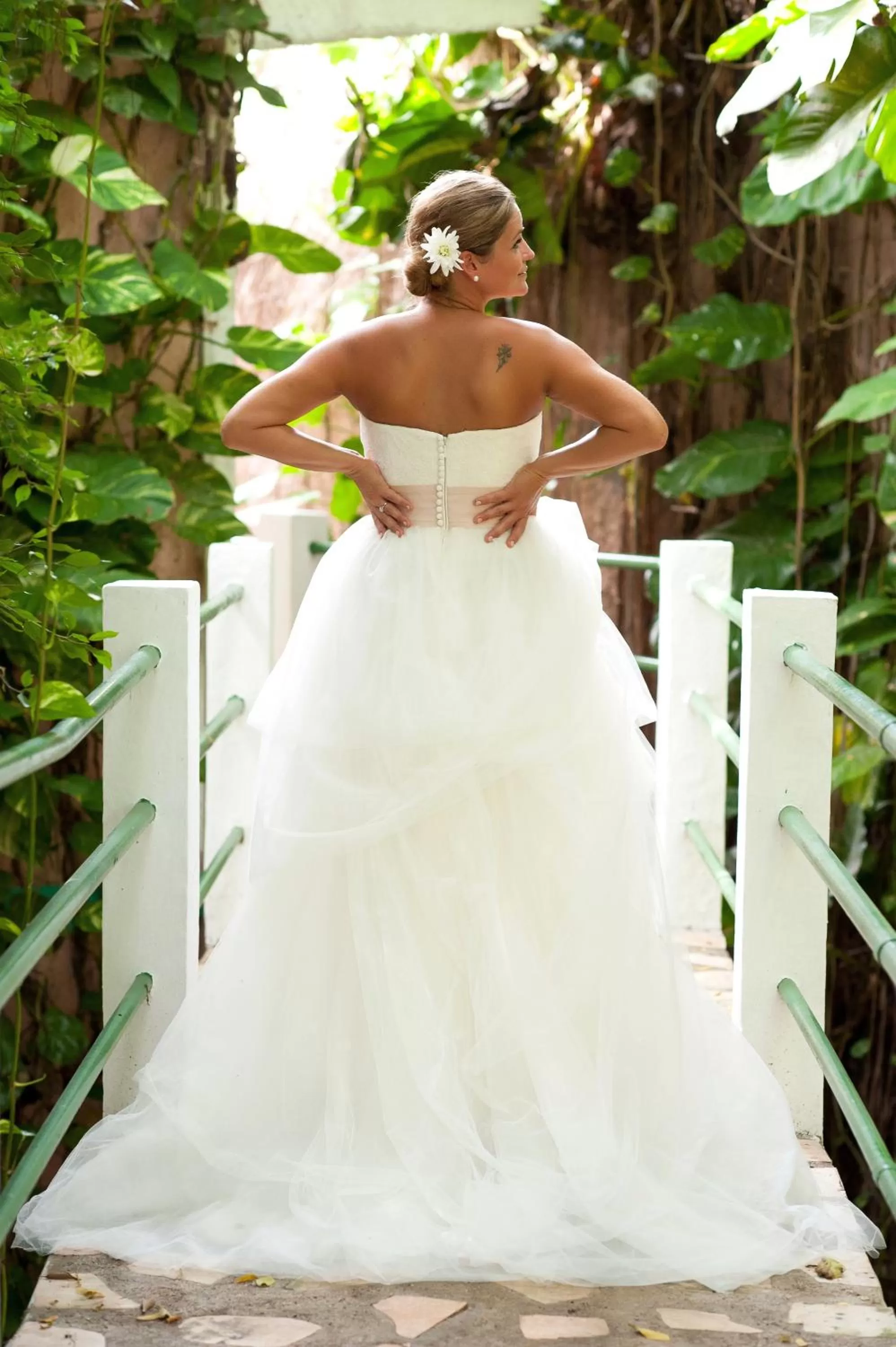 People in Samsara Cliff Resort