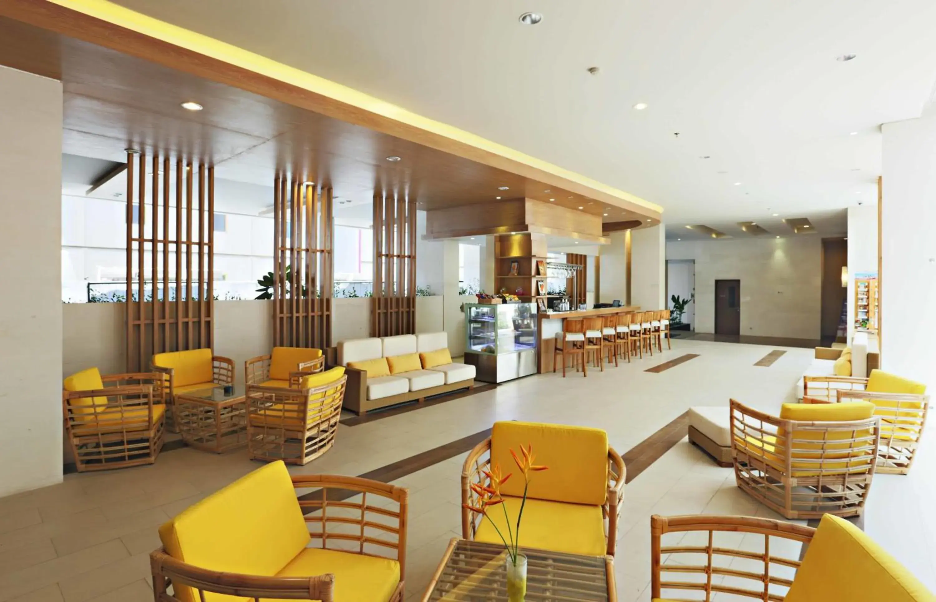 Lobby or reception, Restaurant/Places to Eat in Euphoria Hotel