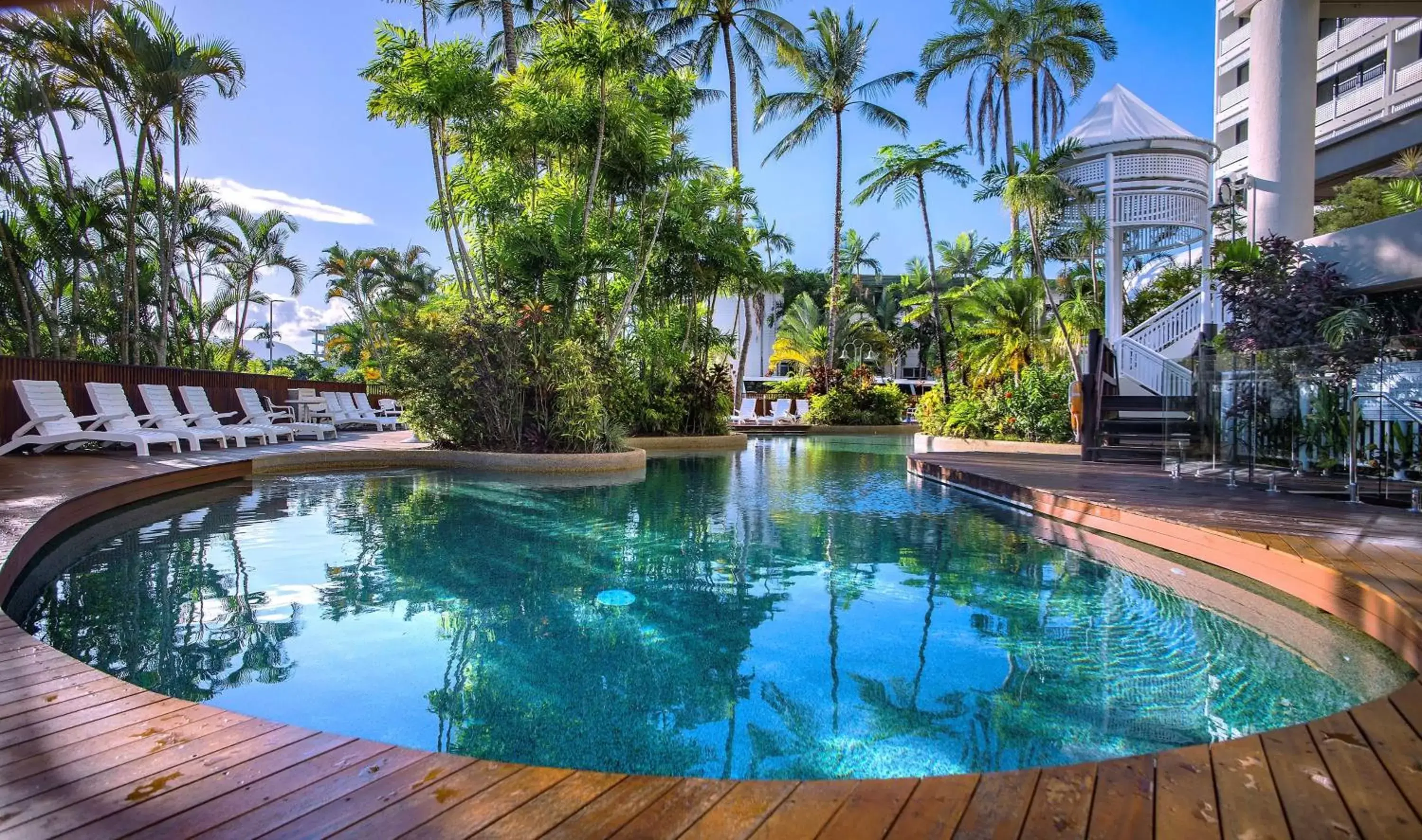 Pool view, Swimming Pool in Rydges Esplanade Resort Cairns