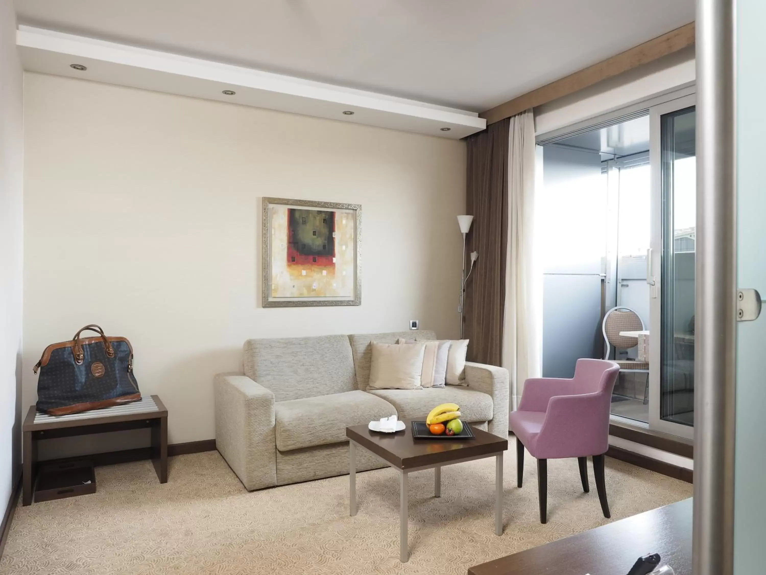 Bathroom, Seating Area in IN Hotel Beograd