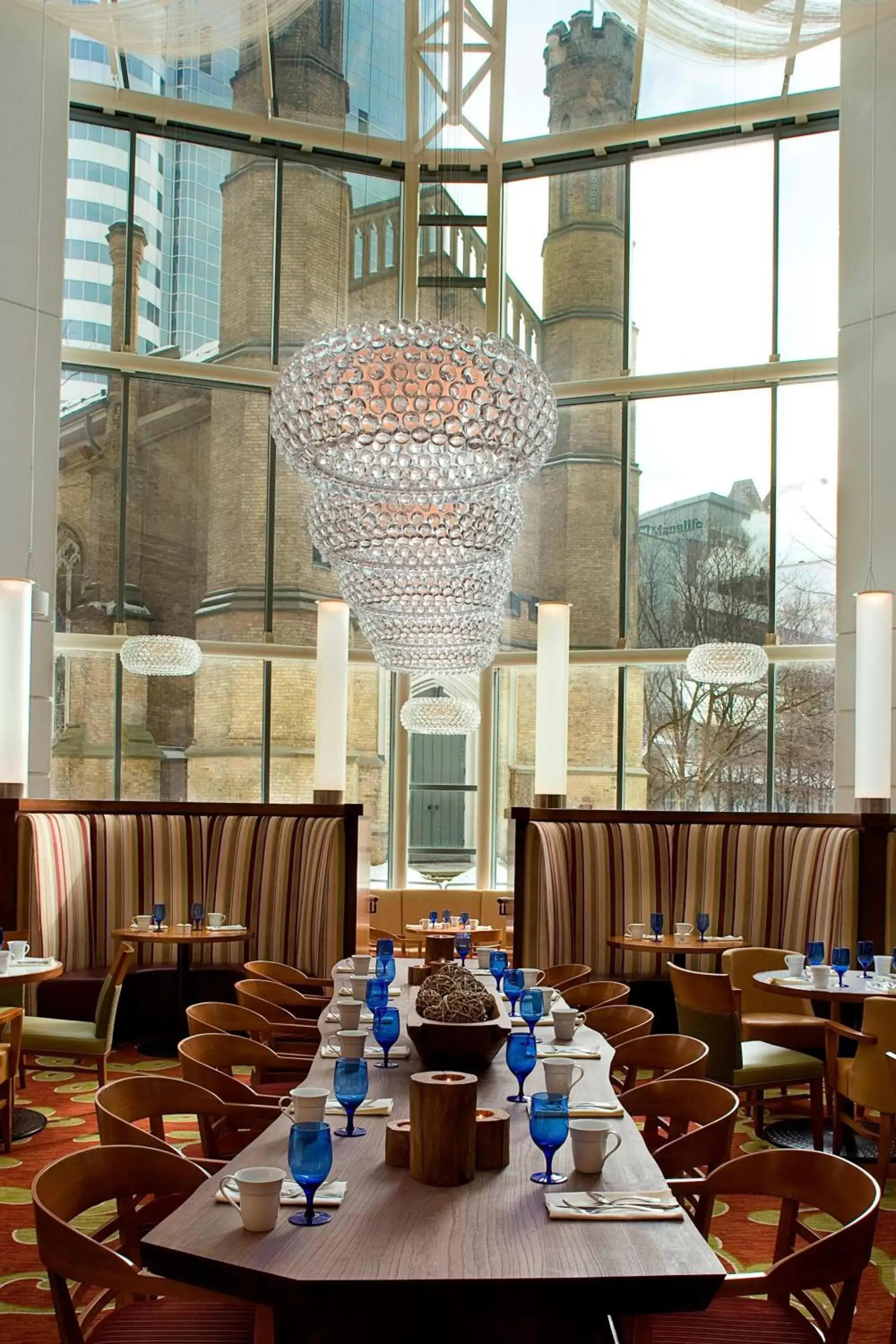 Restaurant/Places to Eat in Marriott Downtown at CF Toronto Eaton Centre