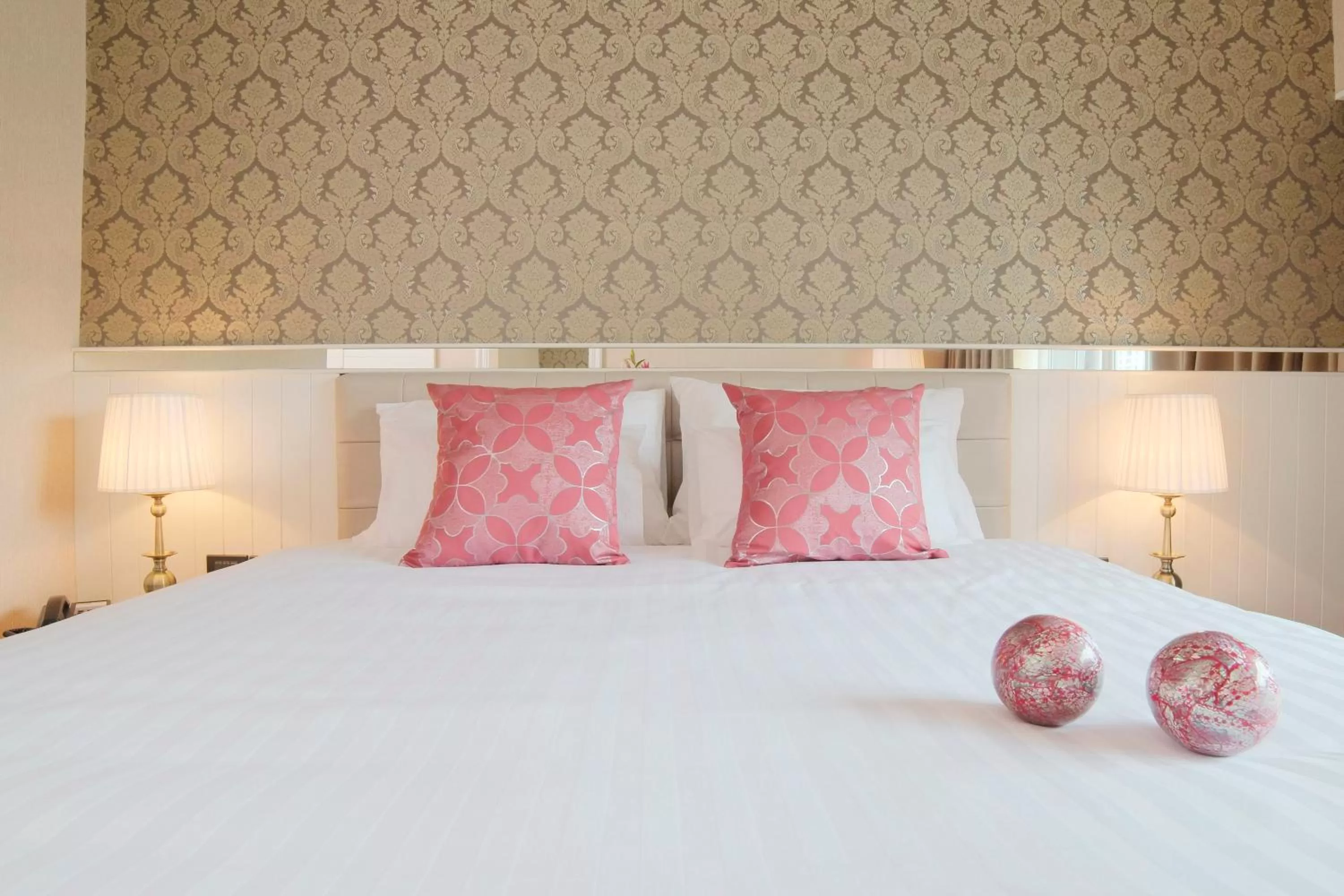 Bedroom, Bed in The Raya Surawong Bangkok