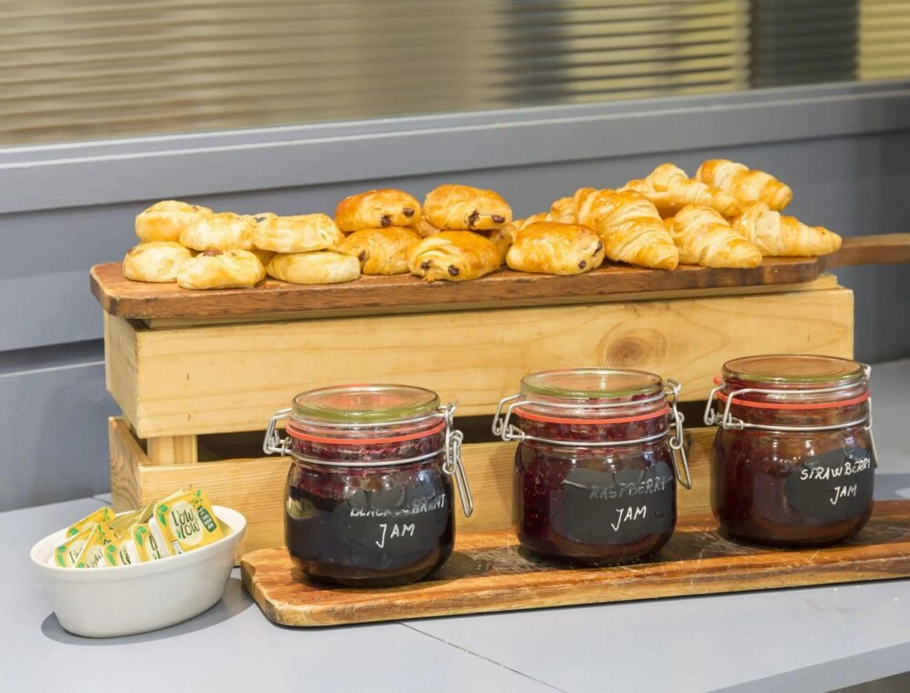 Food in Bonnington Hotel & Leisure Centre