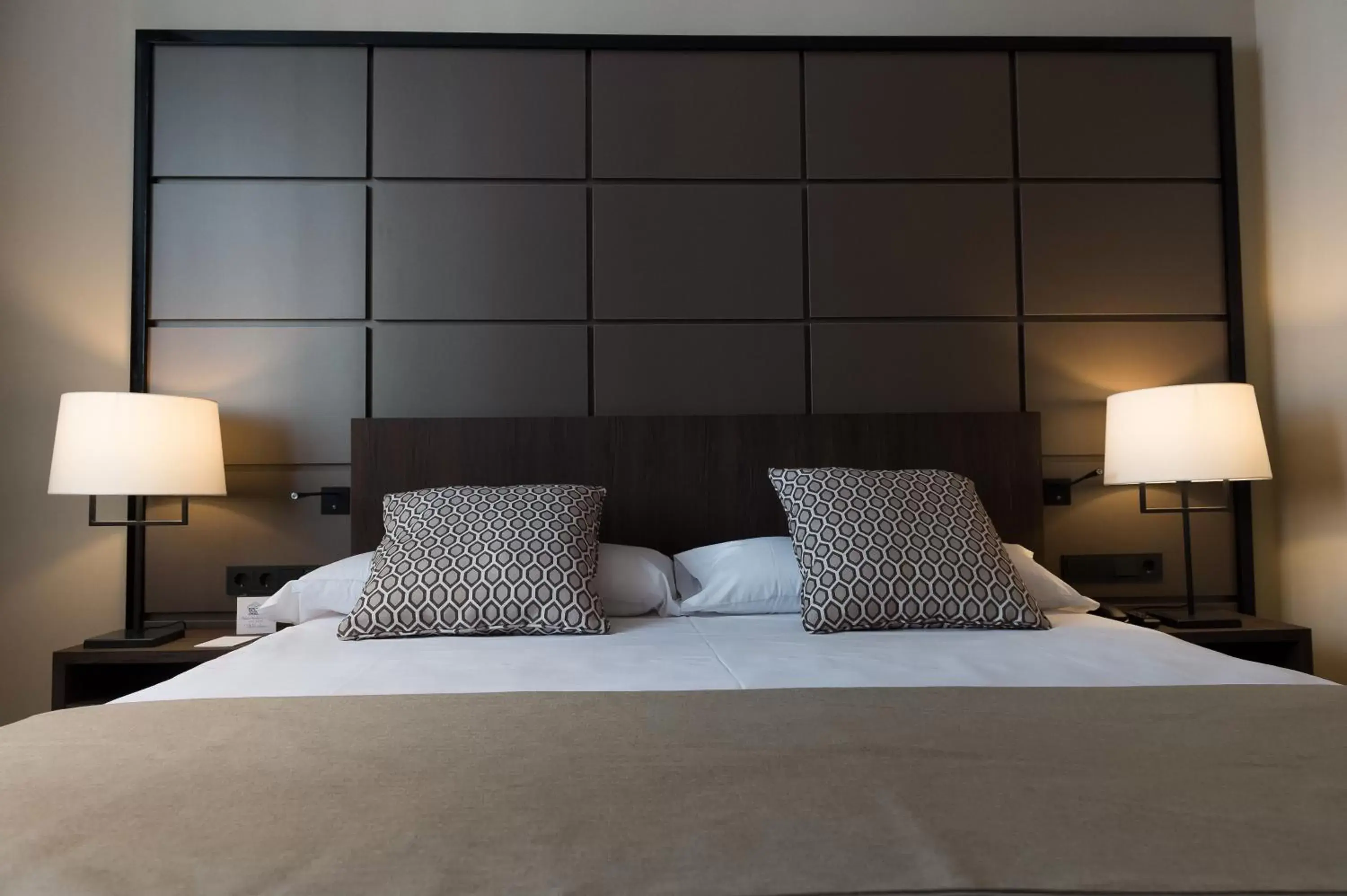 Bedroom, Bed in Palacio Valderrabanos Bedroom, Bed in Palacio Valderrabanos