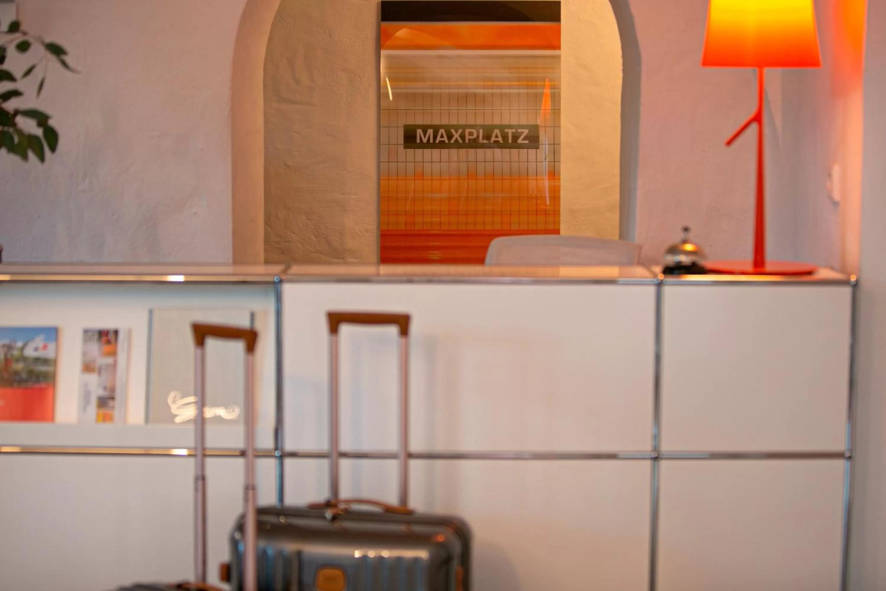 Lobby or reception in Hotel Maxplatz