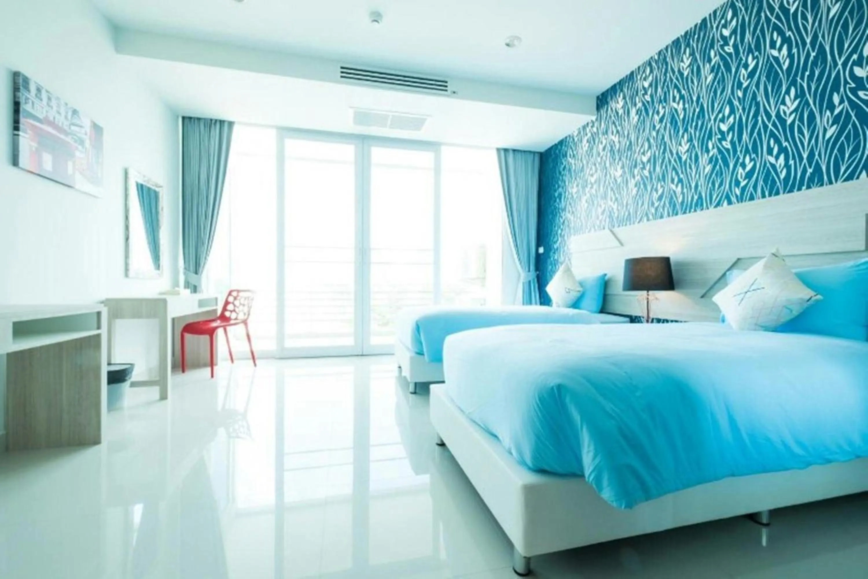 Photo of the whole room, Bed in D@Sea Hotel