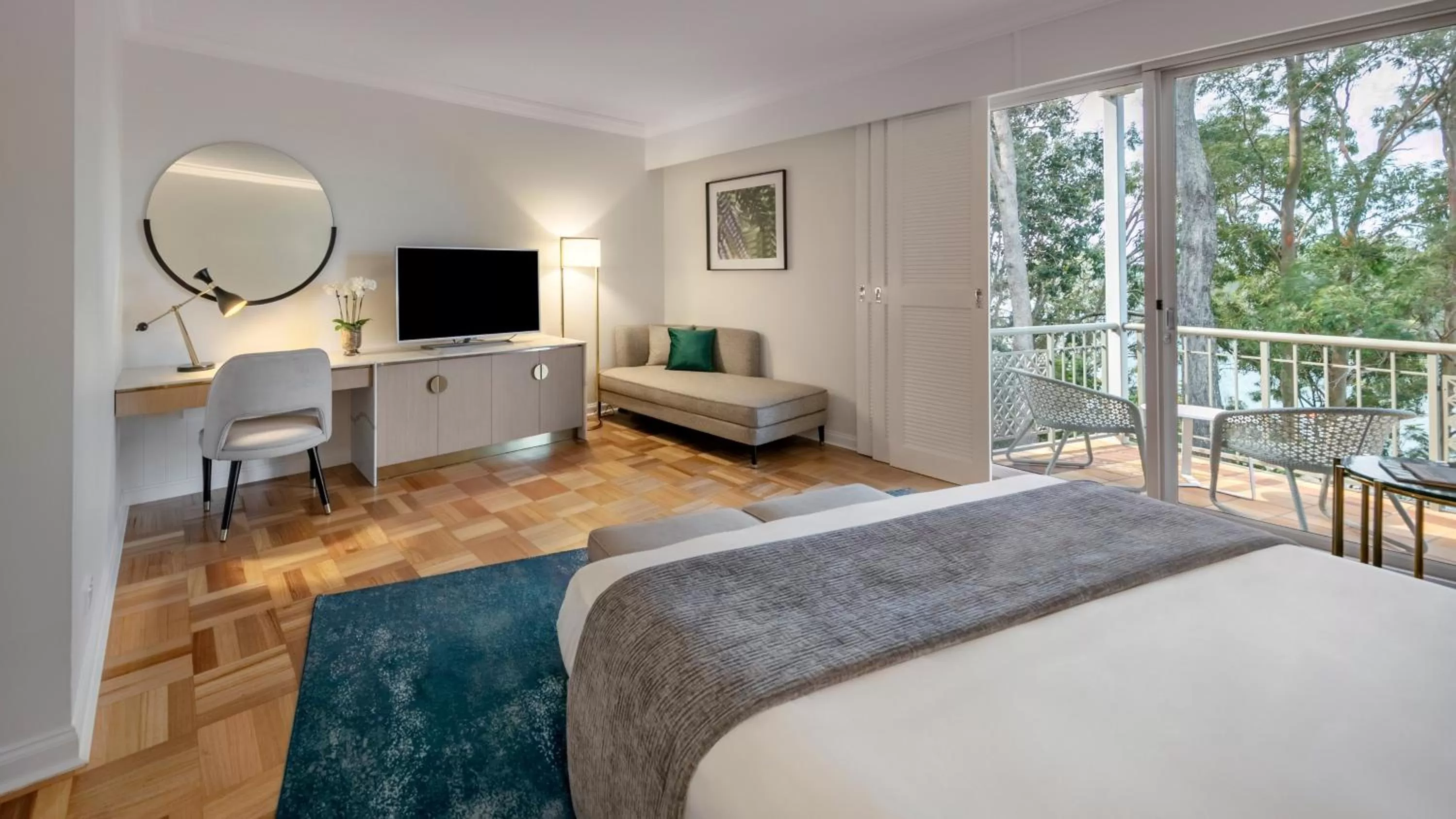 Photo of the whole room, Bed in InterContinental Sanctuary Cove Resort by IHG