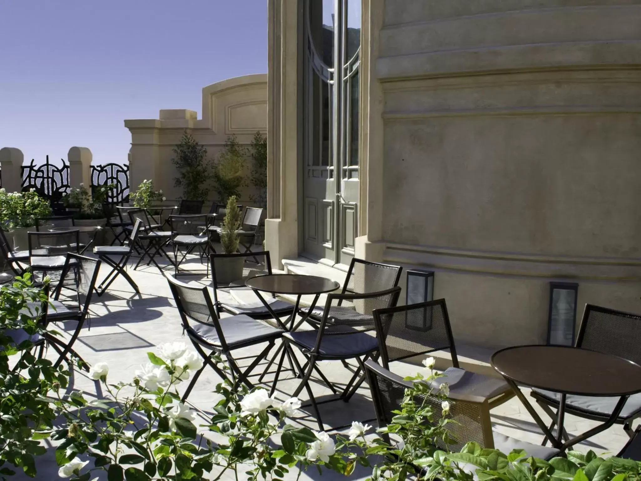 Balcony/Terrace in Esplendor by Wyndham Savoy Rosario