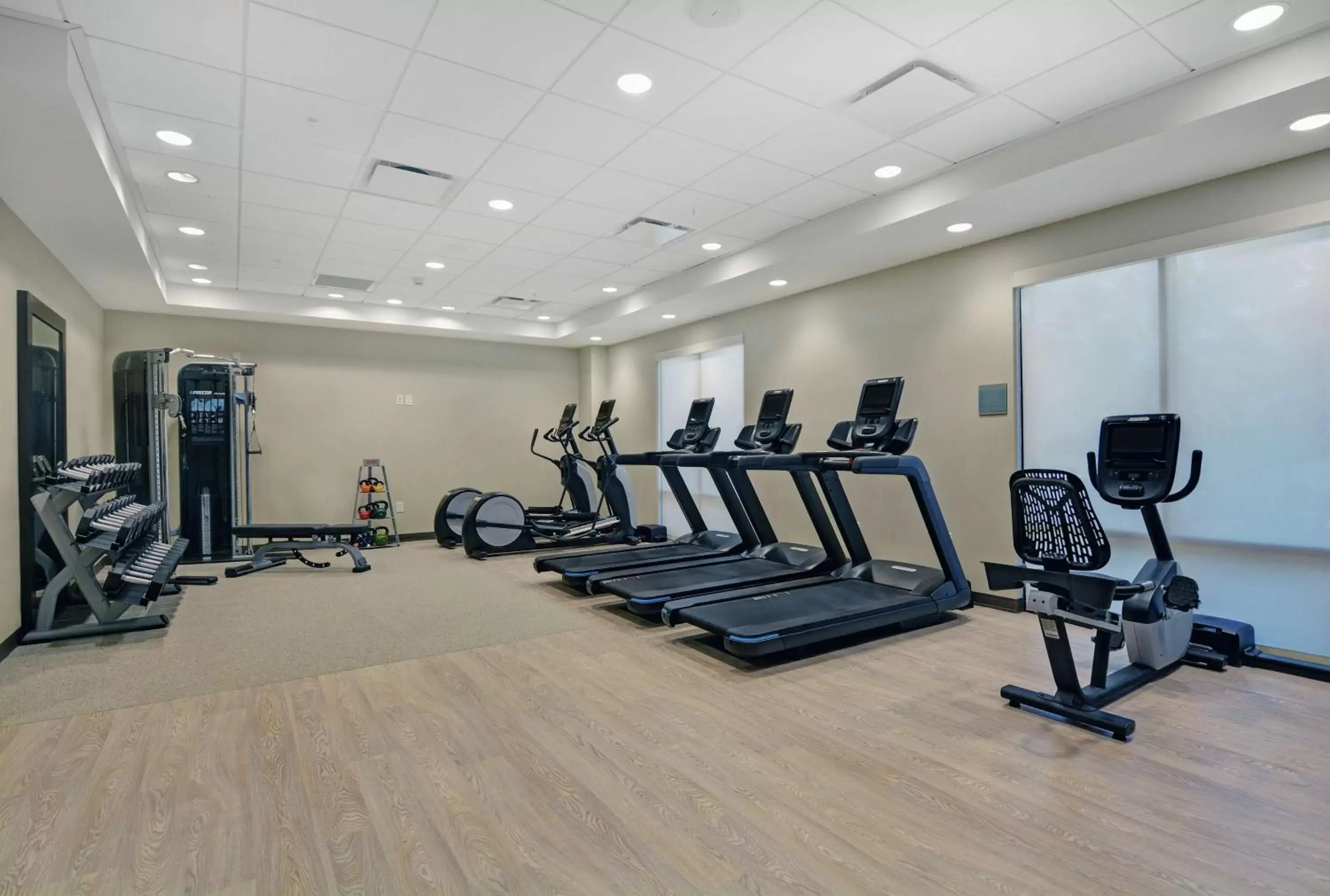 Fitness centre/facilities, Fitness Center/Facilities in Home2 Suites By Hilton Charleston Daniel Island, Sc