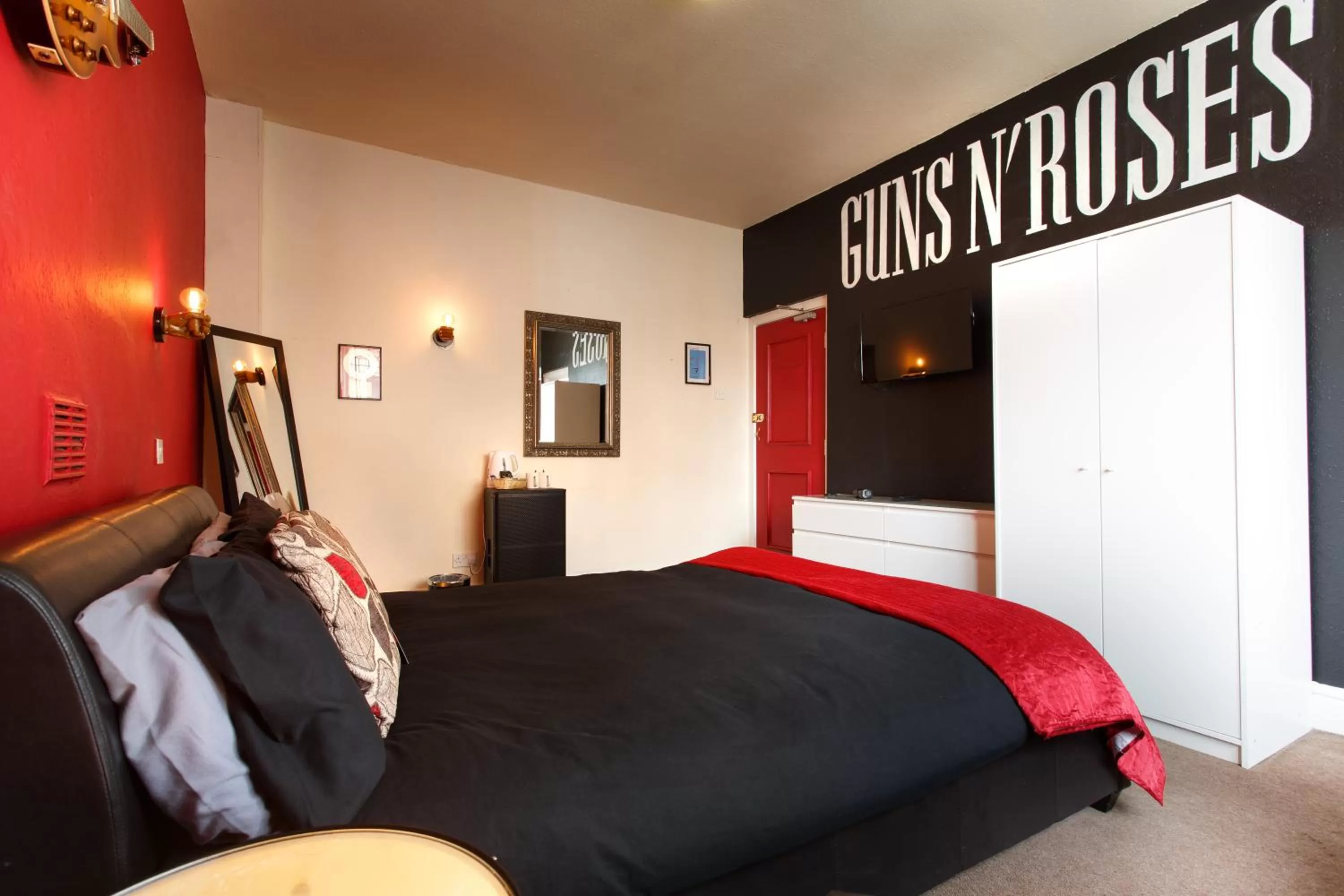 Bed in The Saddle Inn