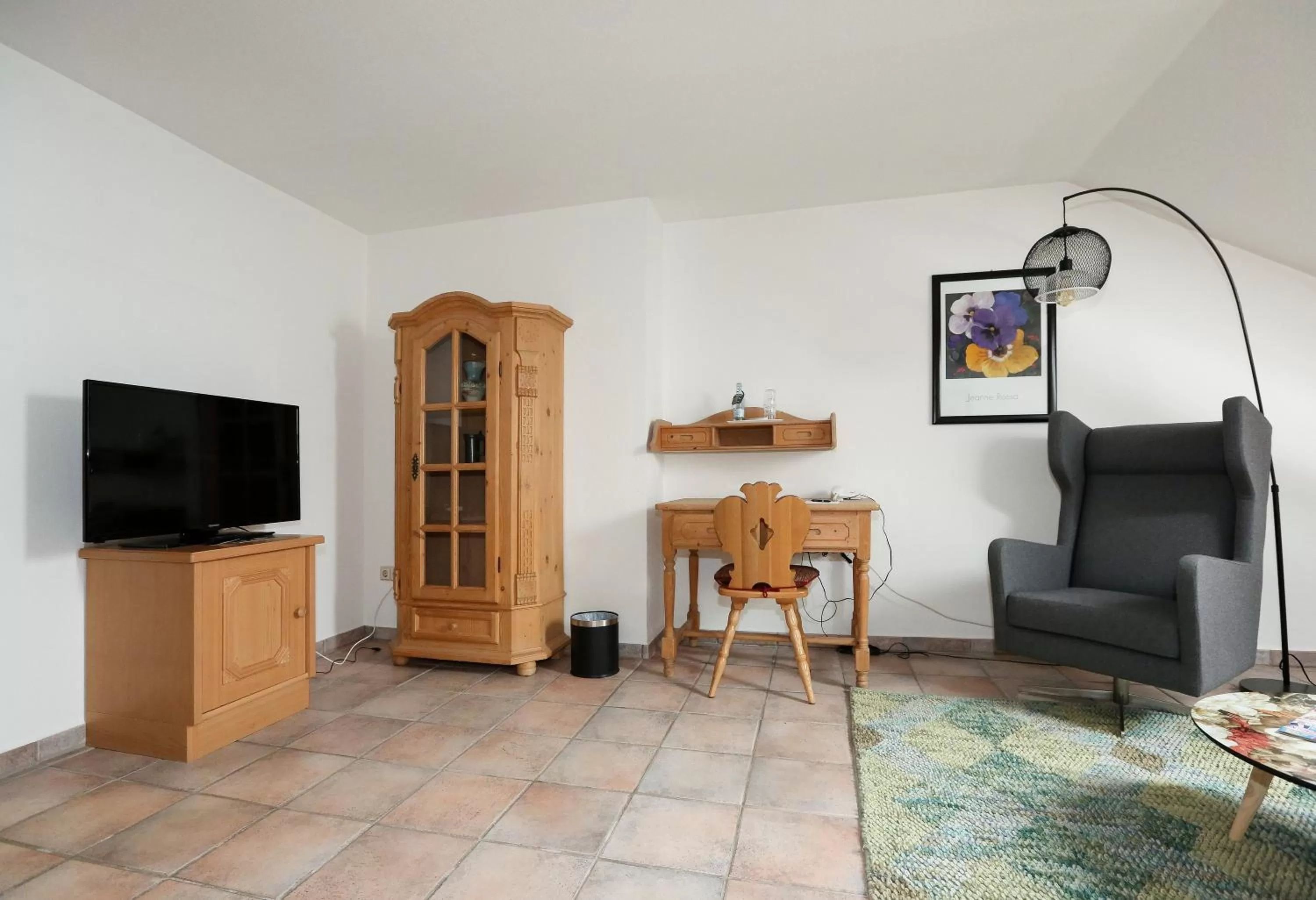 TV and multimedia in Arthotel ANA Goggl