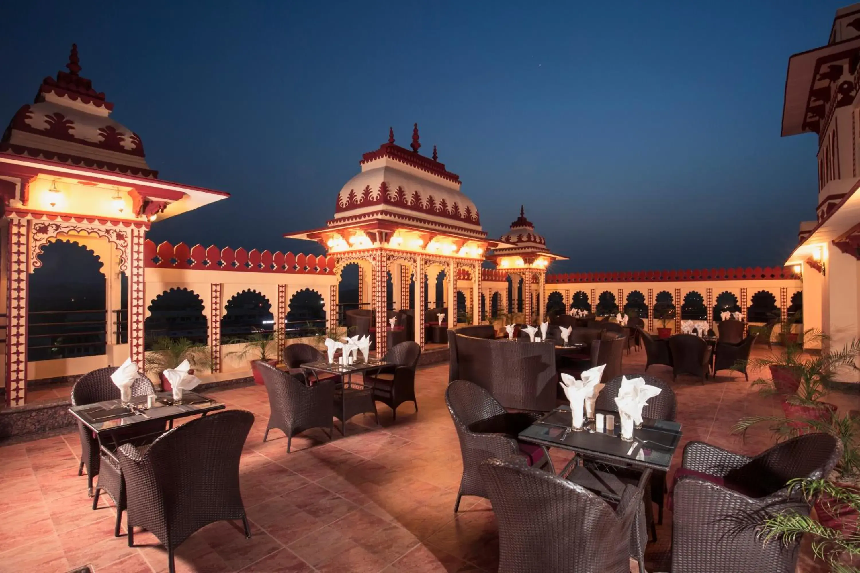 Lounge or bar, Restaurant/Places to Eat in Umaid Haveli Hotel & Resorts