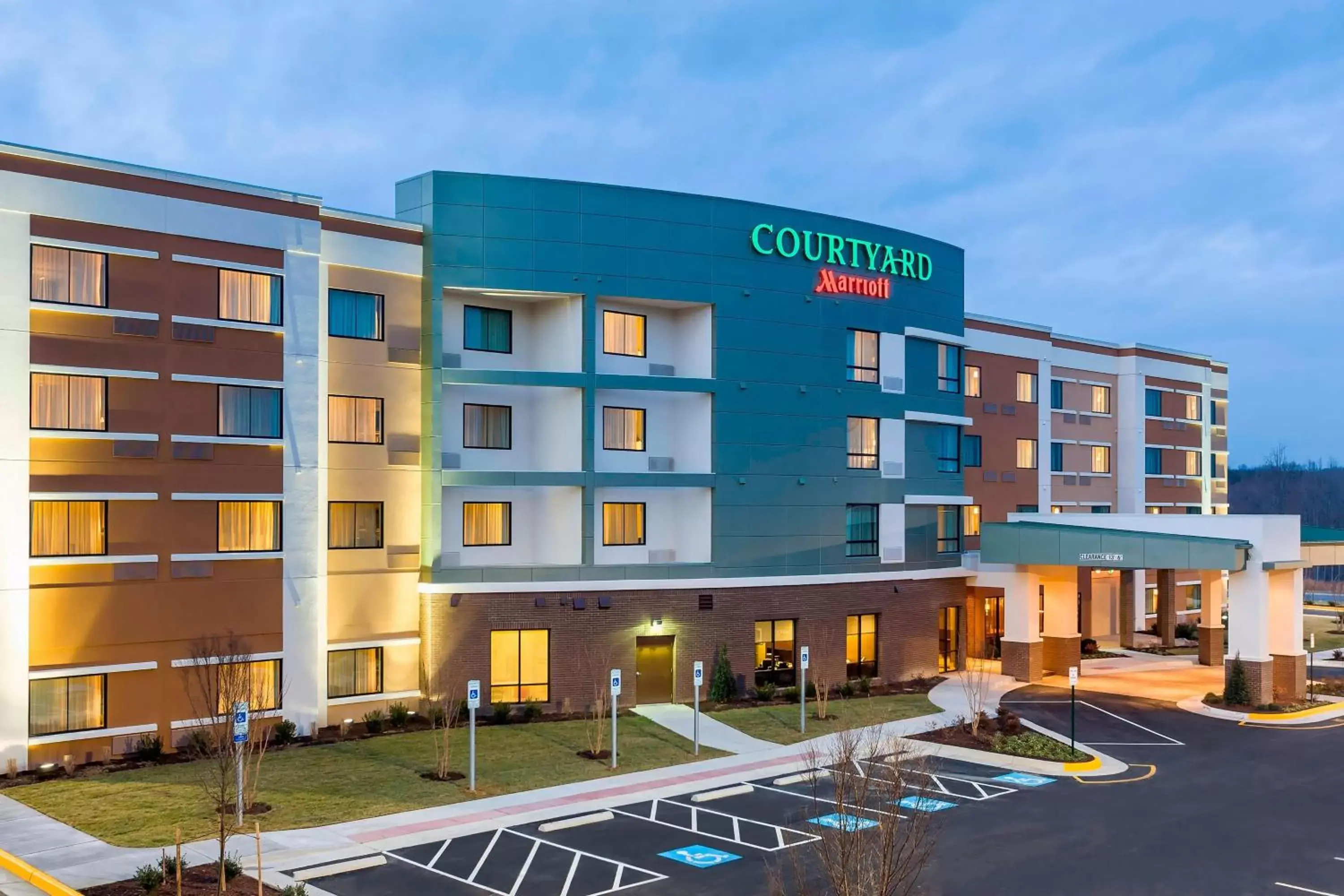 Property Building in Courtyard by Marriott Stafford Quantico