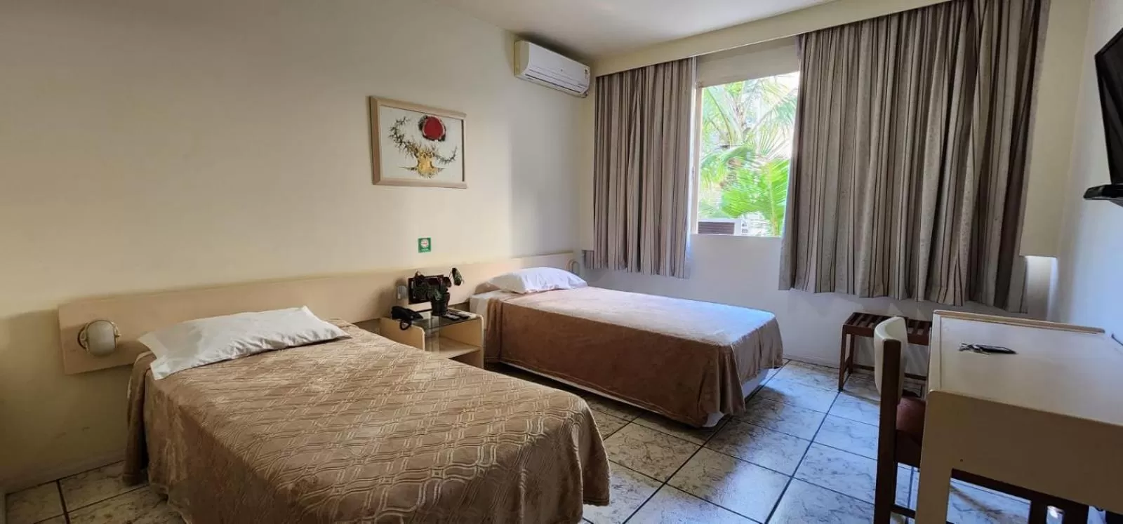 Bed in Hotel do Lago