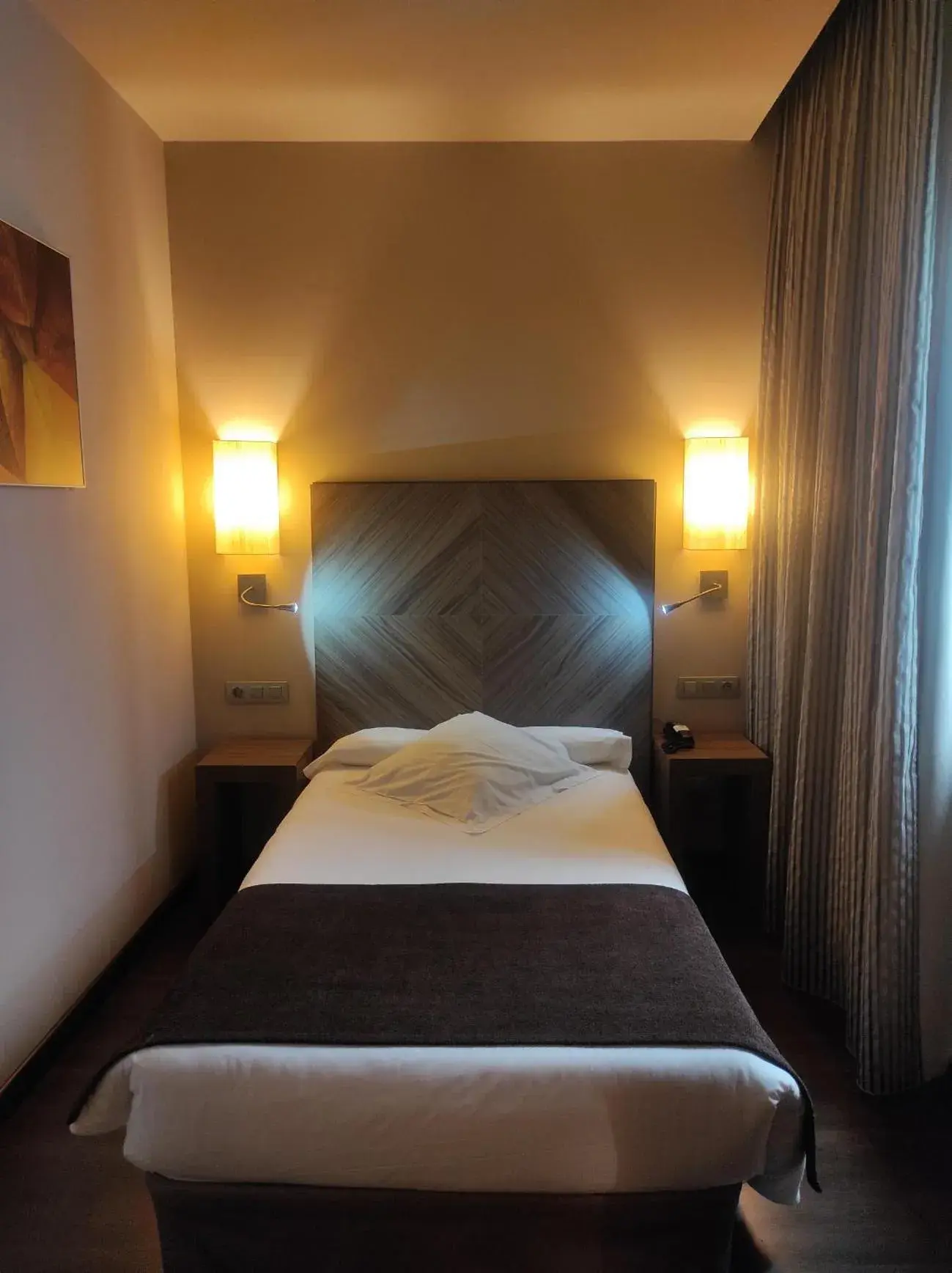 Bed in Hotel Aroi Ponferrada