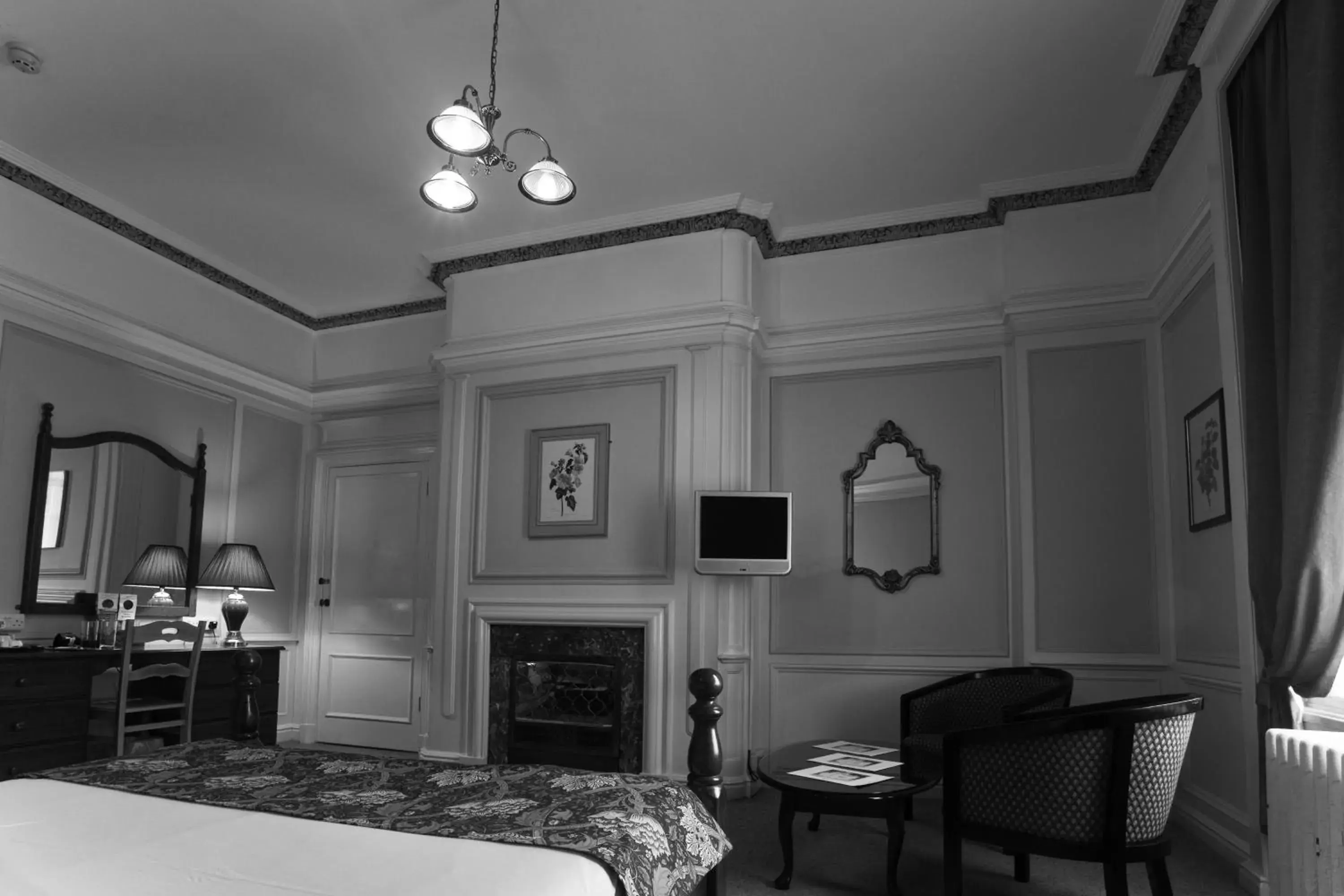 Living room, Seating Area in Adelphi Hotel