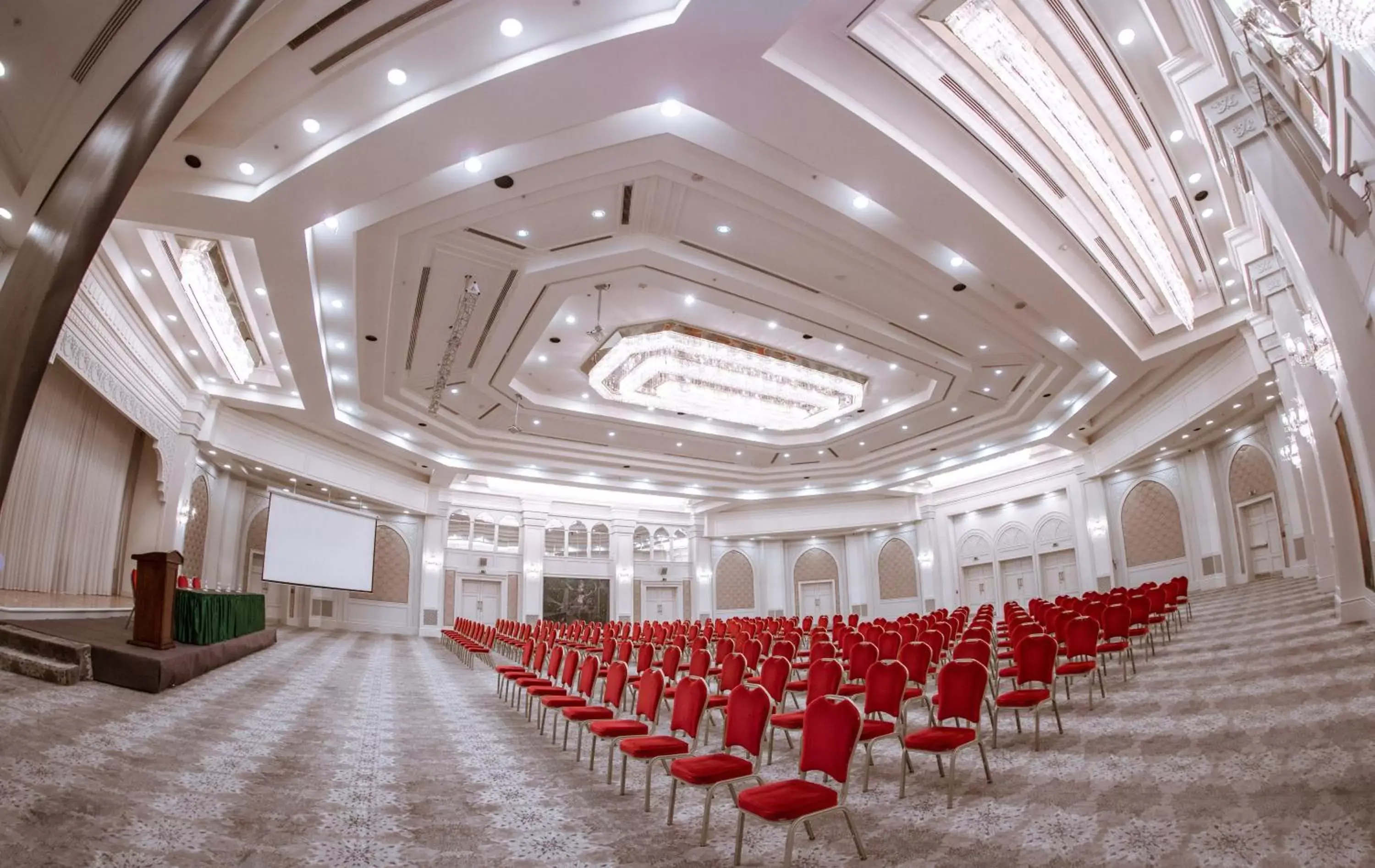 Business facilities, Banquet Facilities in International Hotel Tashkent