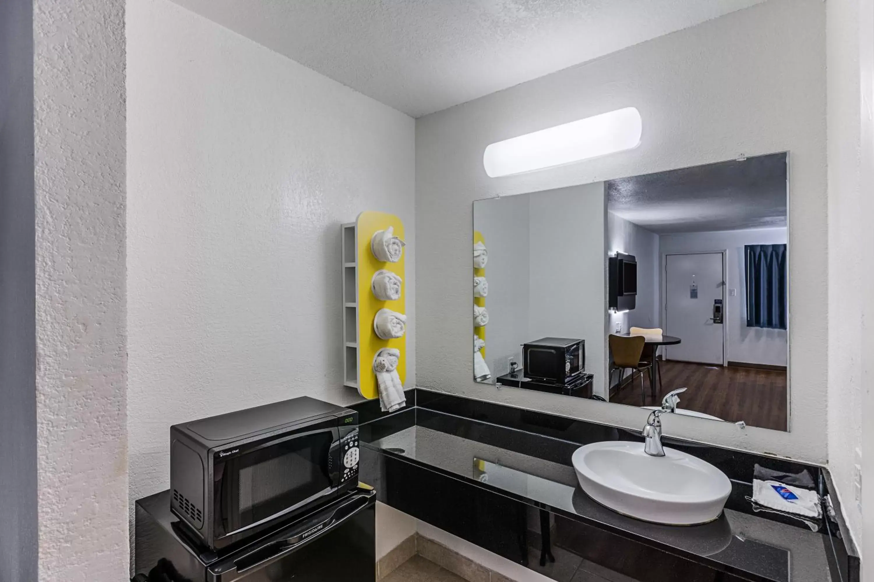 Bathroom in Motel 6-Fort Worth, TX - Convention Center