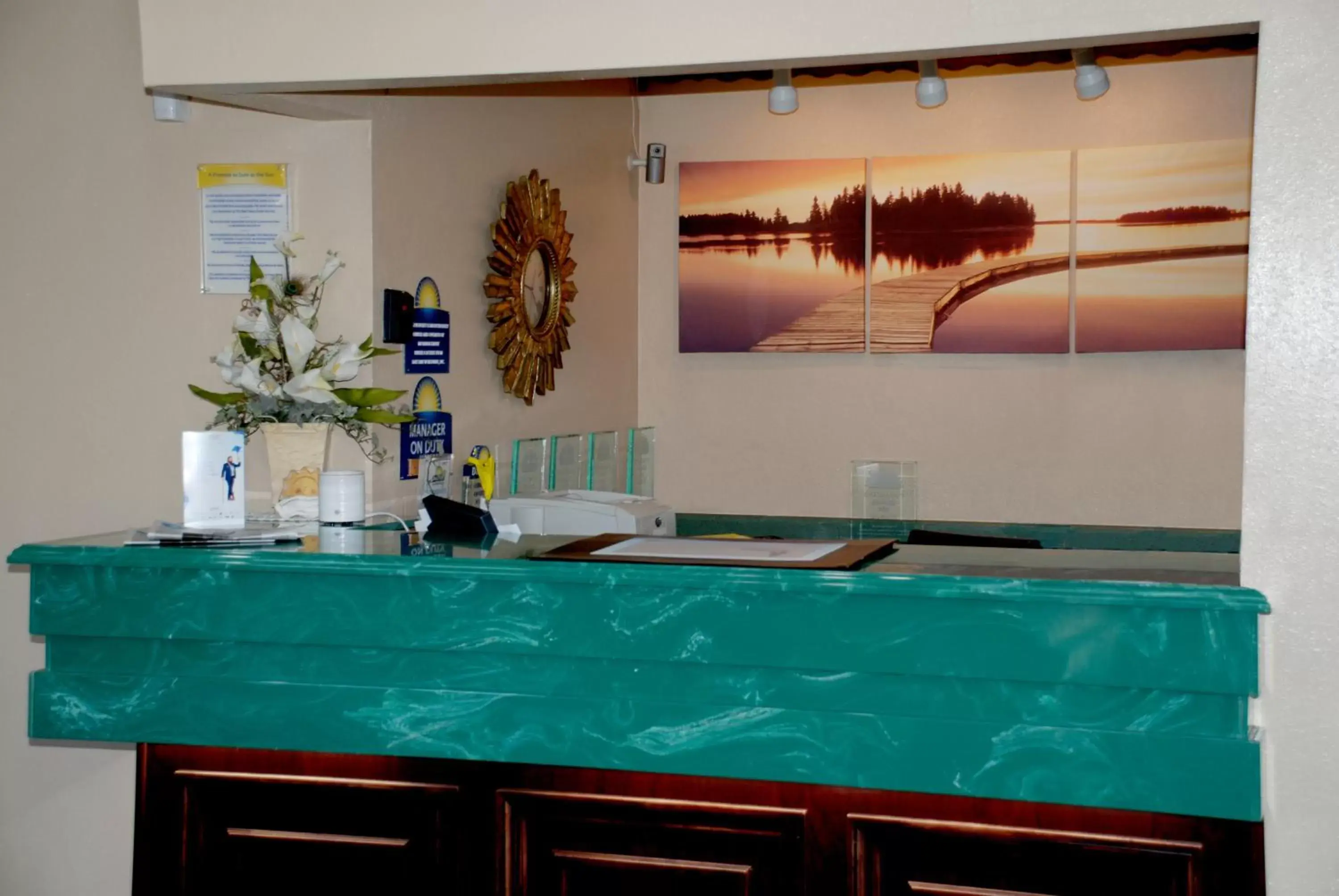 Lobby or reception in Days Inn by Wyndham Dyersburg Lobby or reception in Days Inn by Wyndham Dyersburg