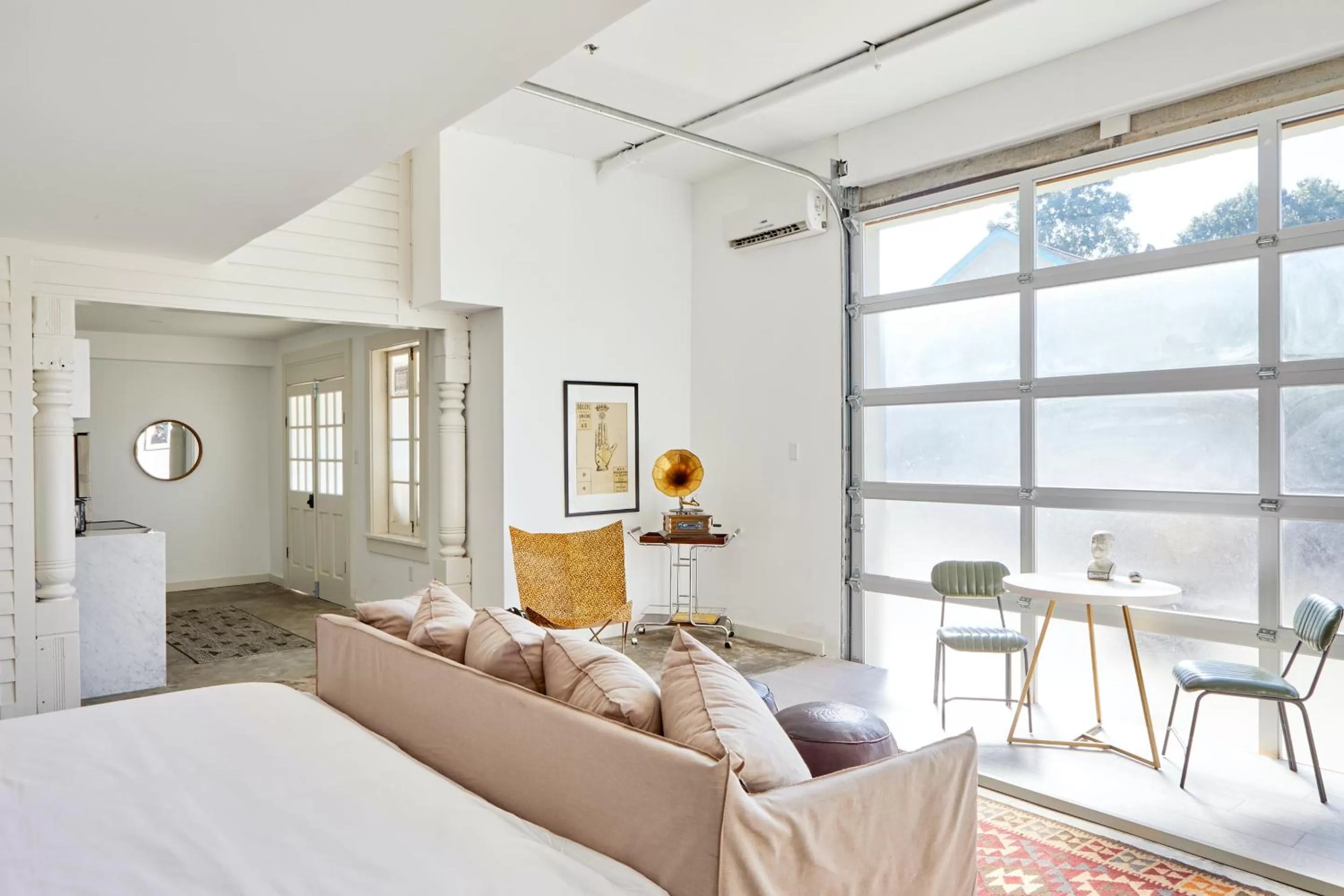 Living room in Sonder at Par L'Eau