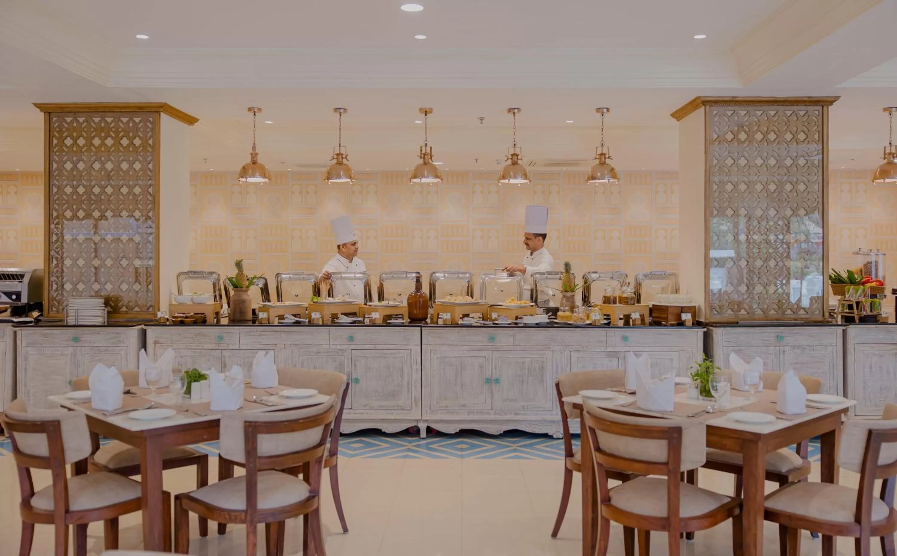 Restaurant/places to eat in Ajit Bhawan - A Palace Resort