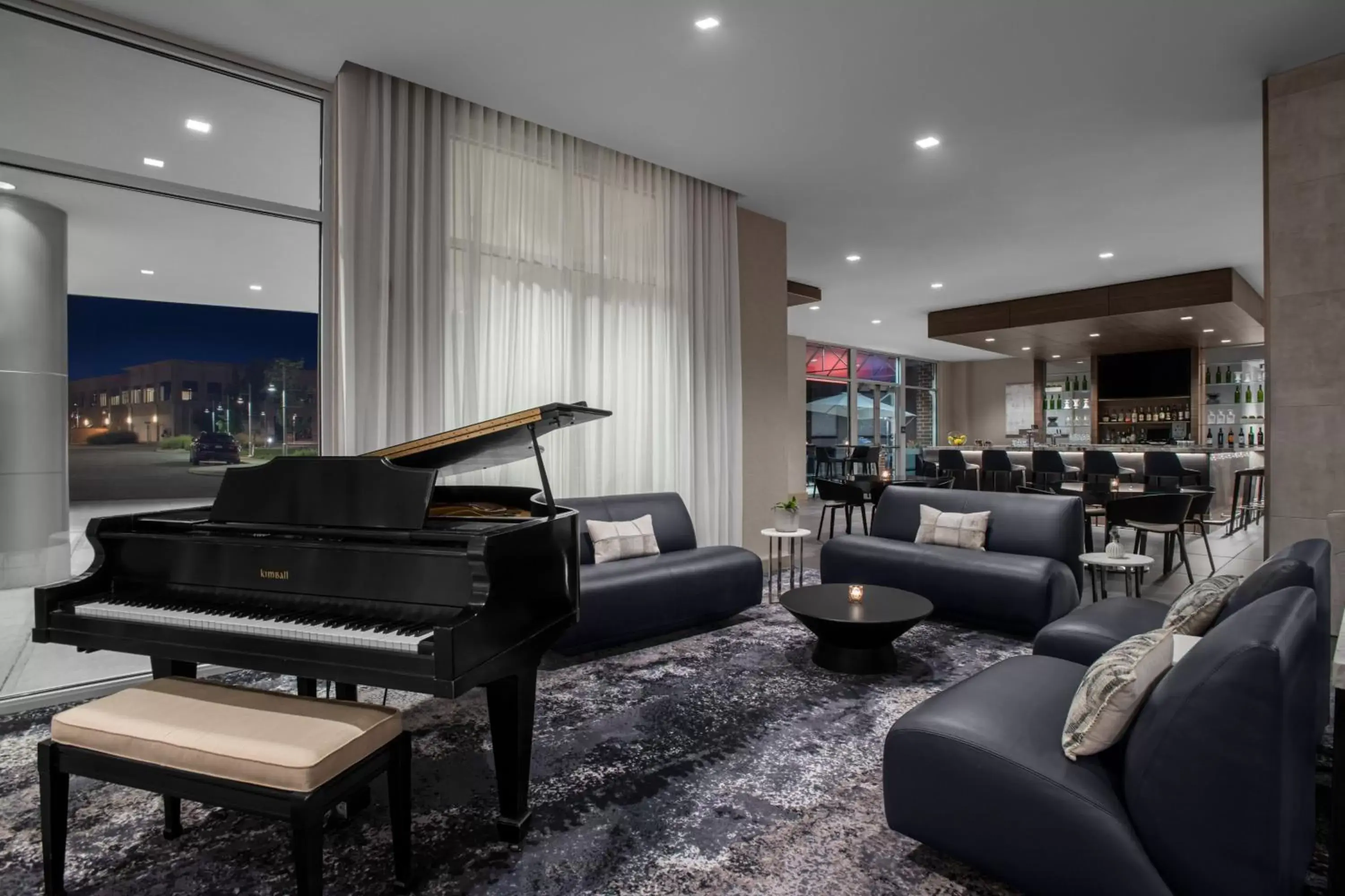 Lounge or bar in AC Hotel by Marriott Pittsburgh Southpointe