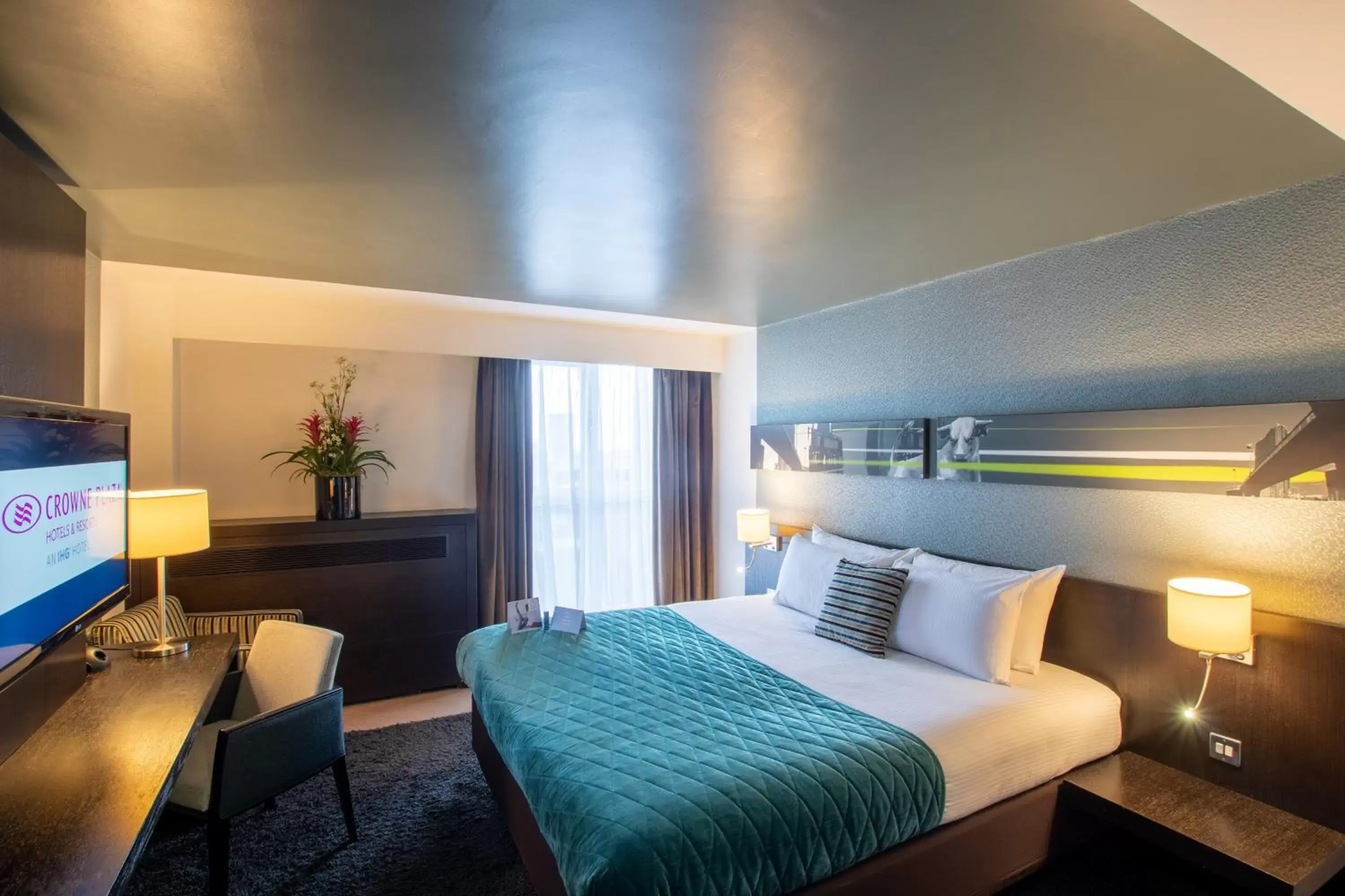 Bedroom in Crowne Plaza Birmingham City, an IHG Hotel