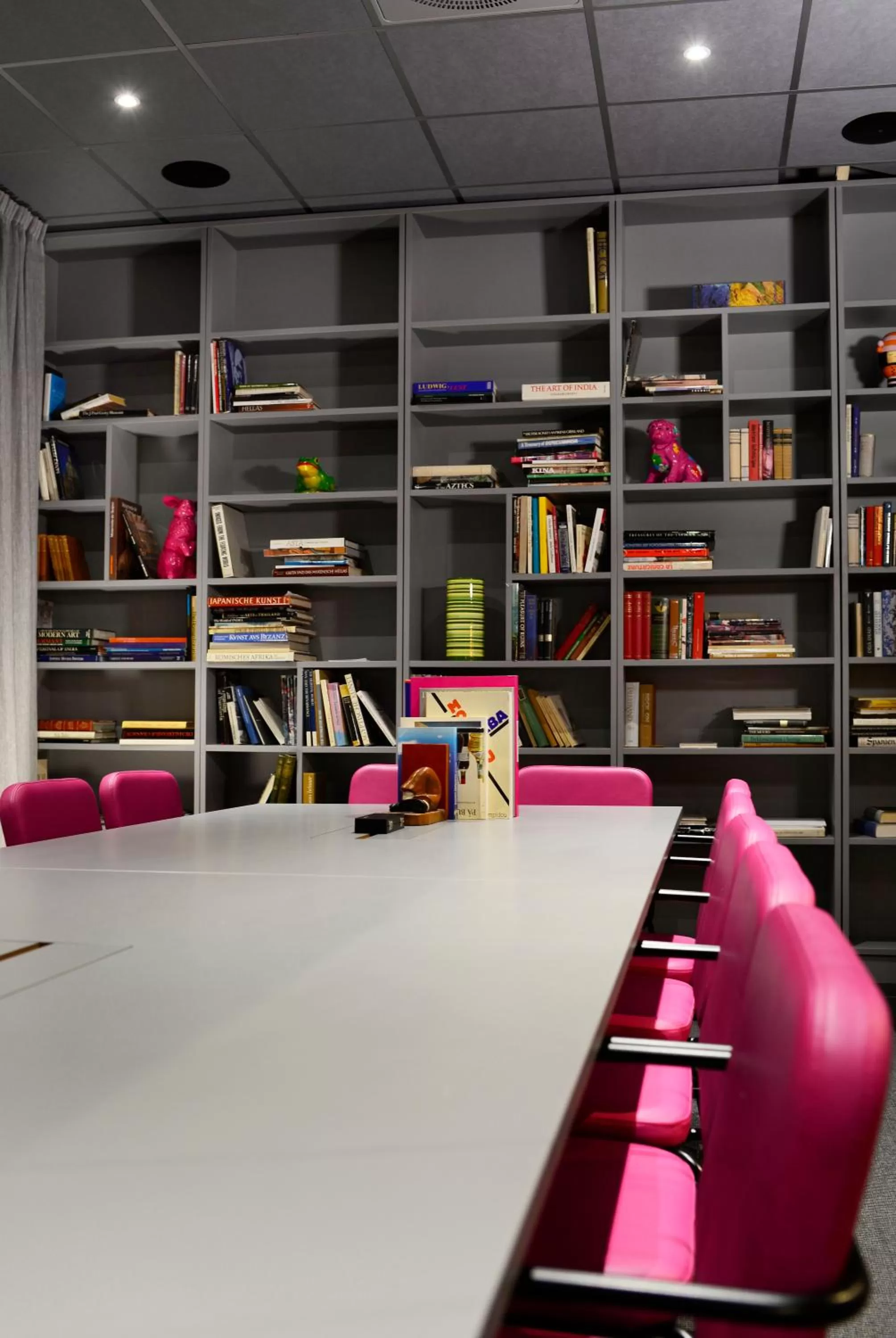 Library in Connect Hotel City