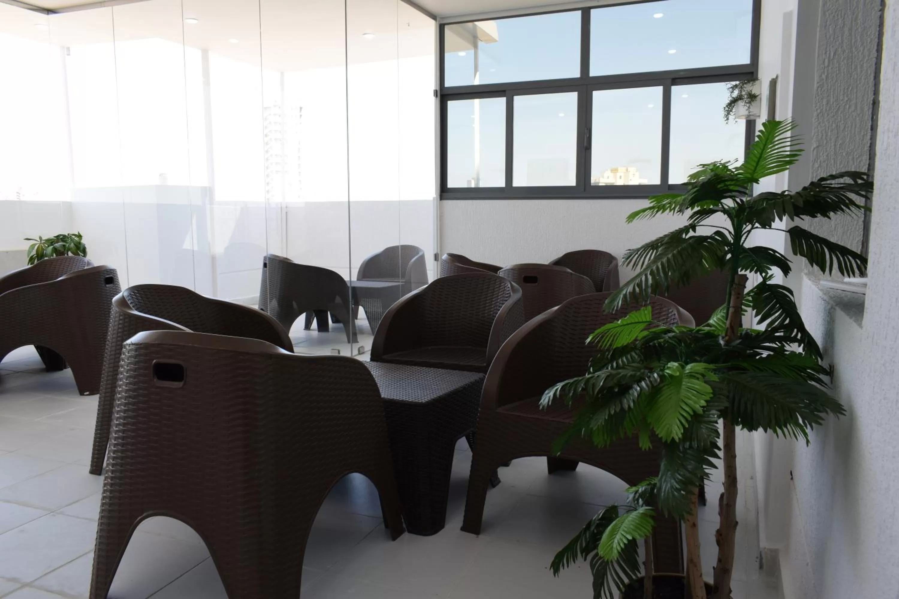 Atlantis Suites Hotel