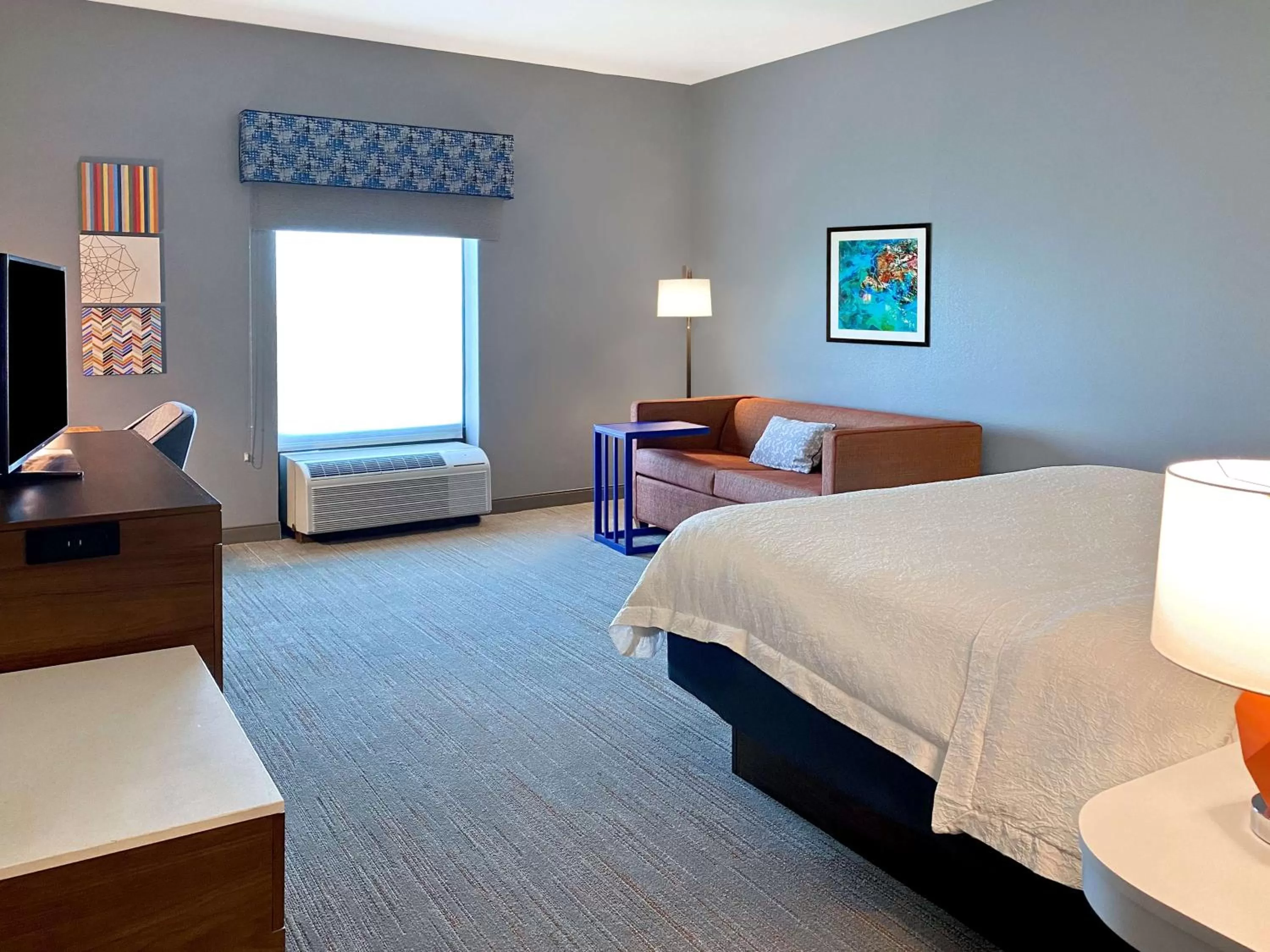 Bedroom, Bed in Hampton Inn & Suites Clearwater St Petersburg Ulmerton Road FL