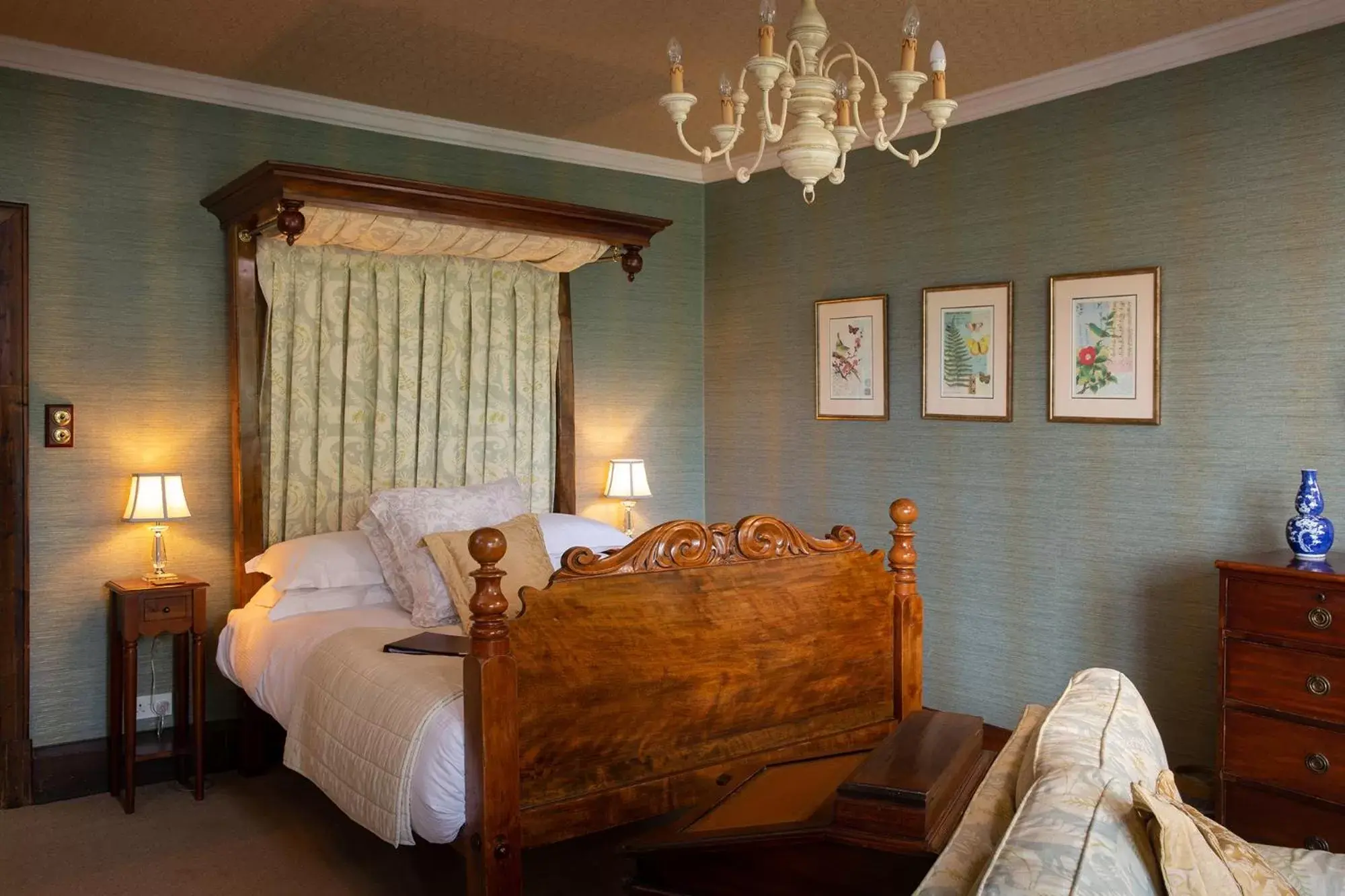 Bedroom, Bed in Augill Castle