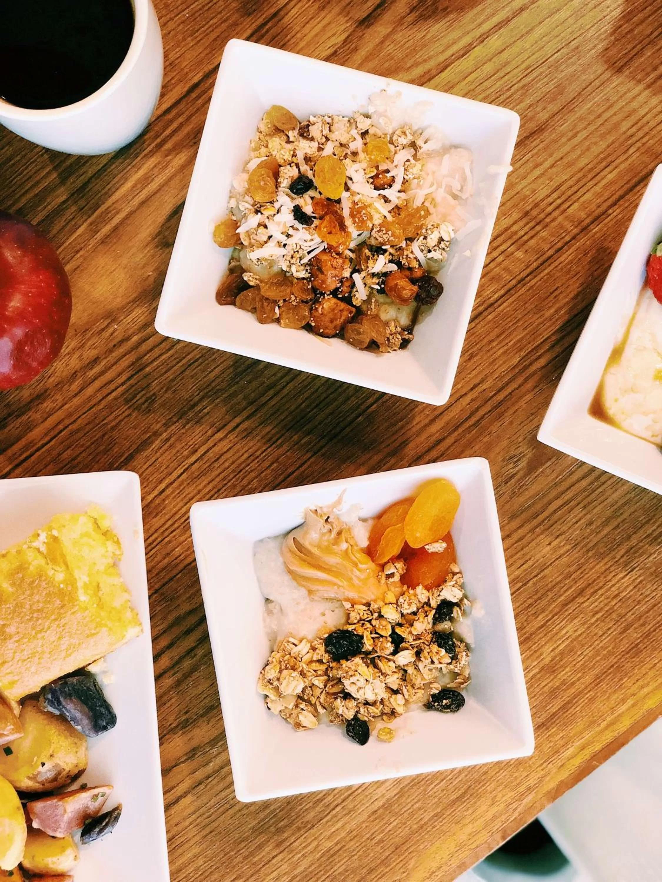 Restaurant/places to eat in Hyatt Place Salt Lake City Downtown / The Gateway