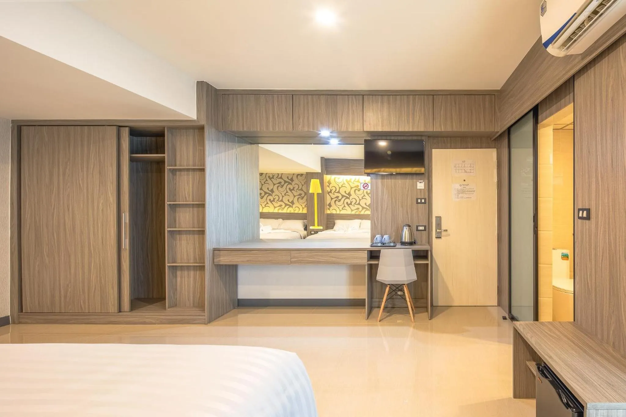 Bed in Sound@sleep Hotel