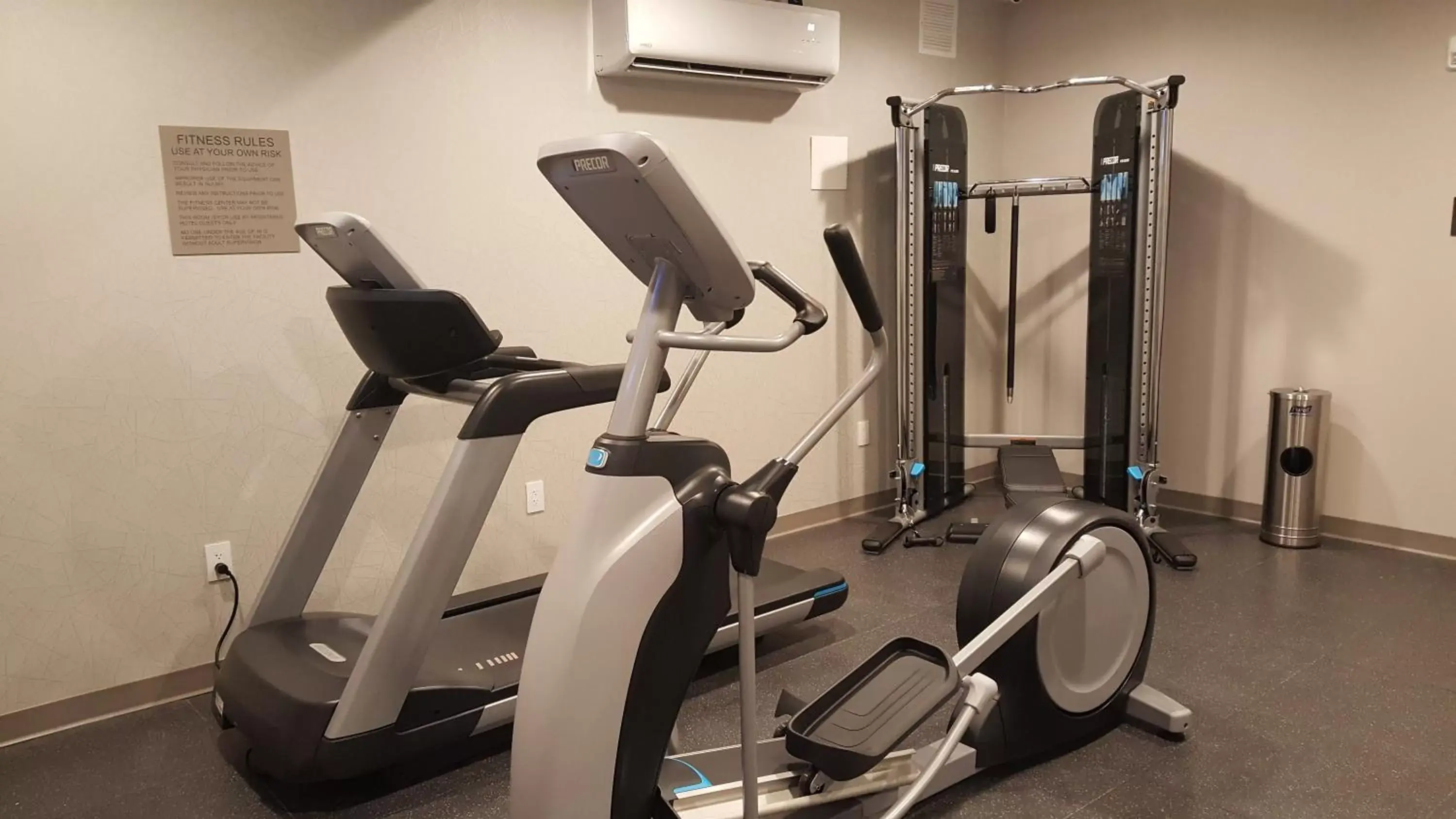 Fitness centre/facilities, Fitness Center/Facilities in Country Inn & Suites by Radisson, Savannah Midtown, GA