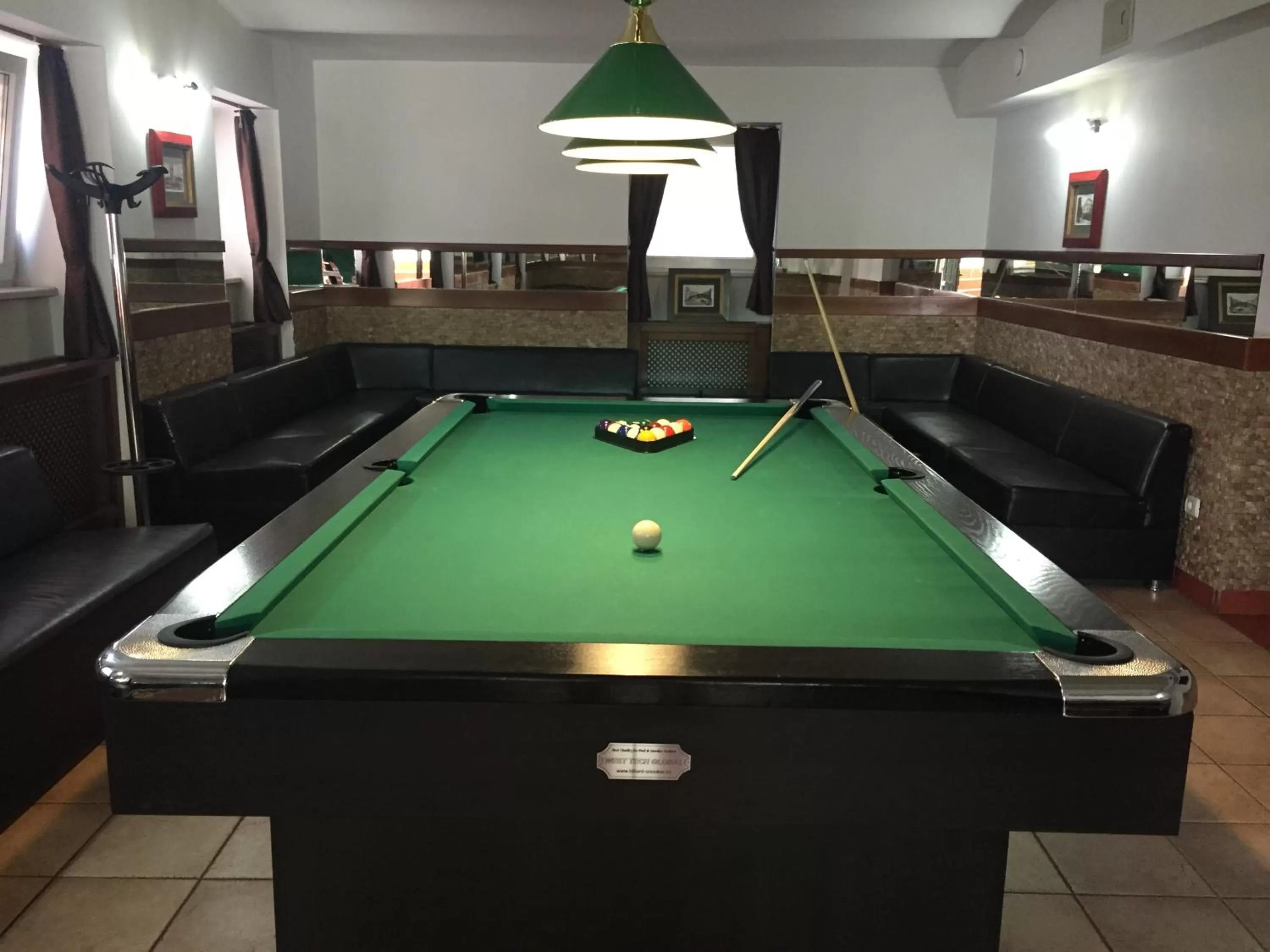 Billiard in Hotel Iris