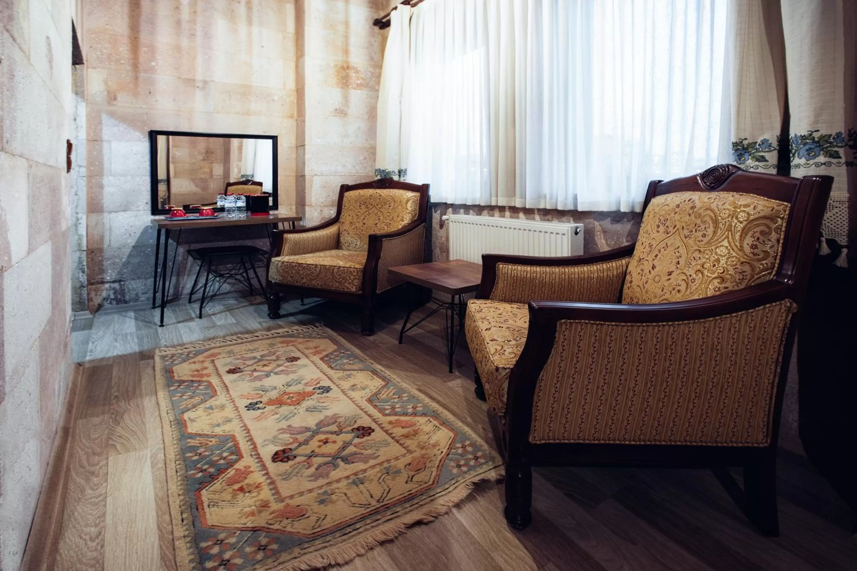 Living room in Azalea Terrace Cave Hotel